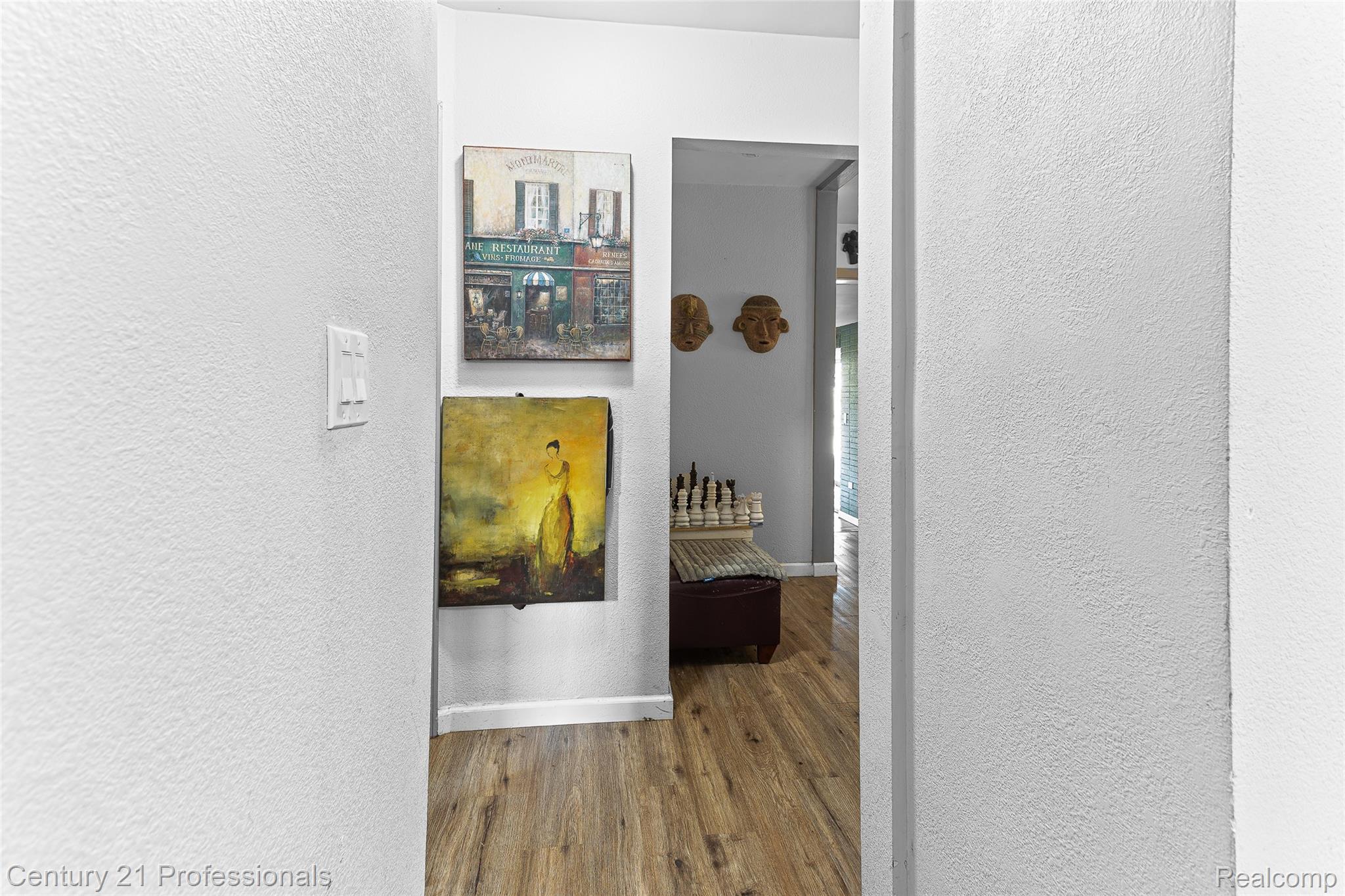 3231 Spruce Street Property Photo 13