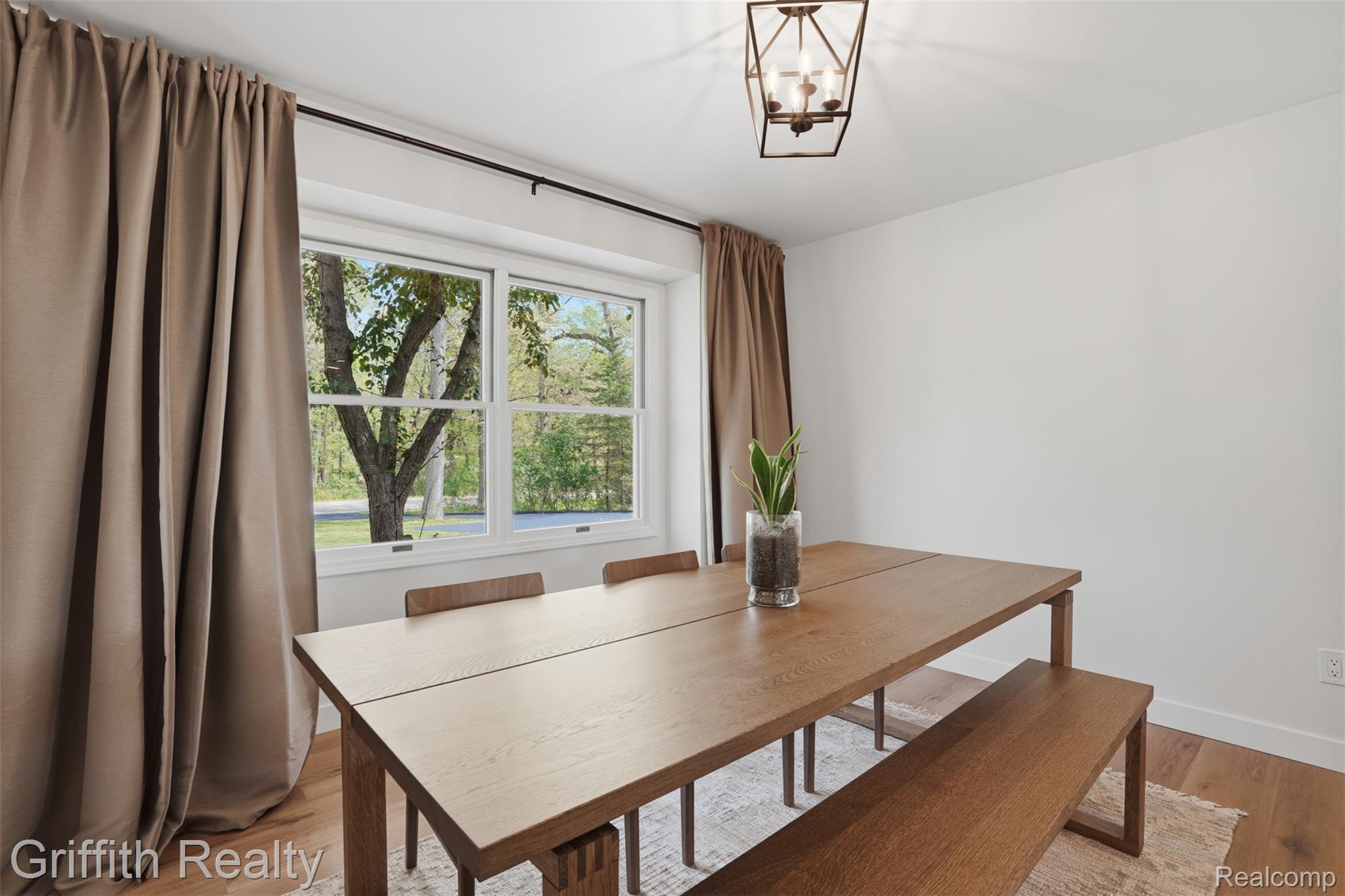 10232 Spencer Road Property Photo 15