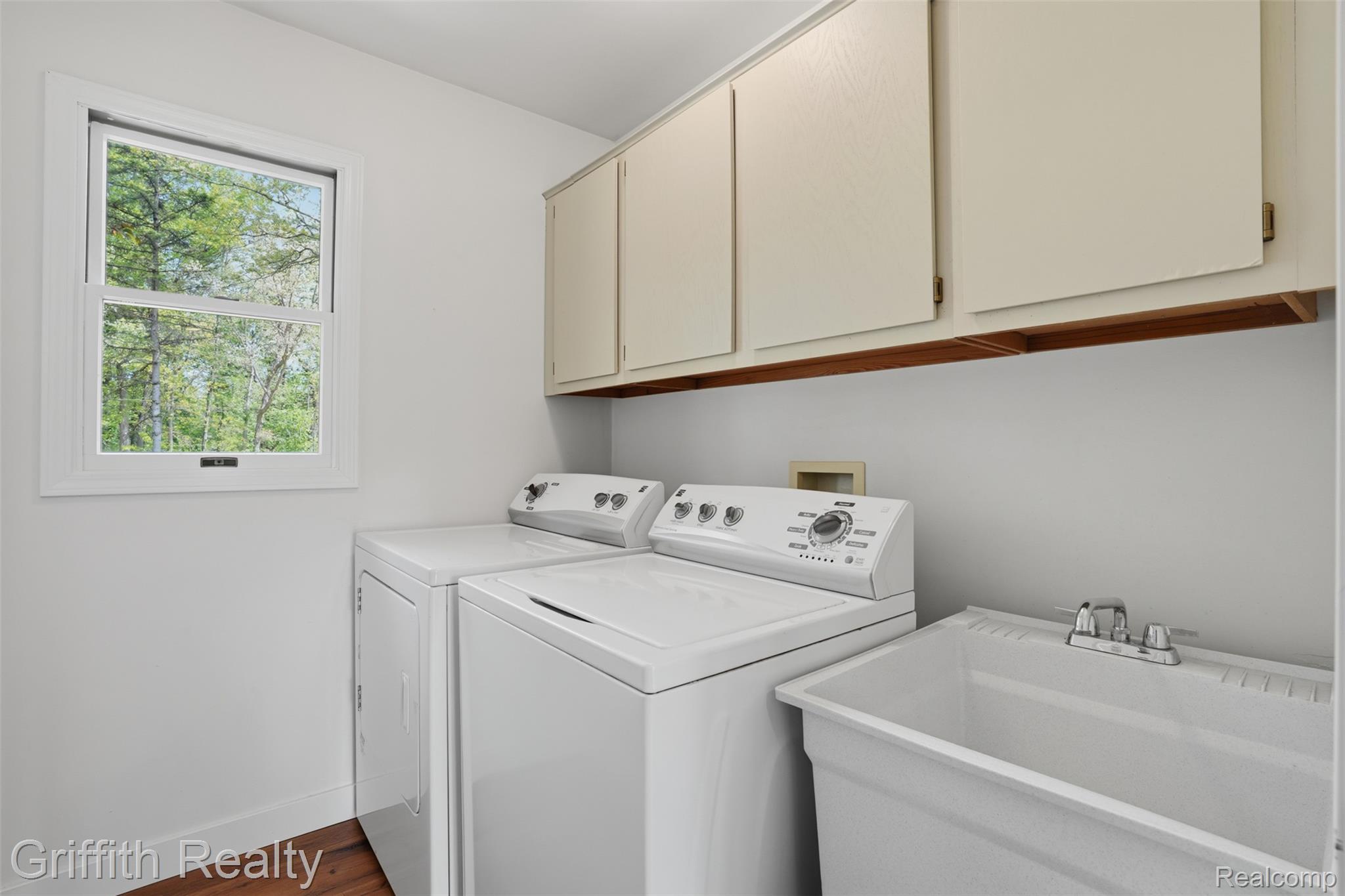 10232 Spencer Road Property Photo 18