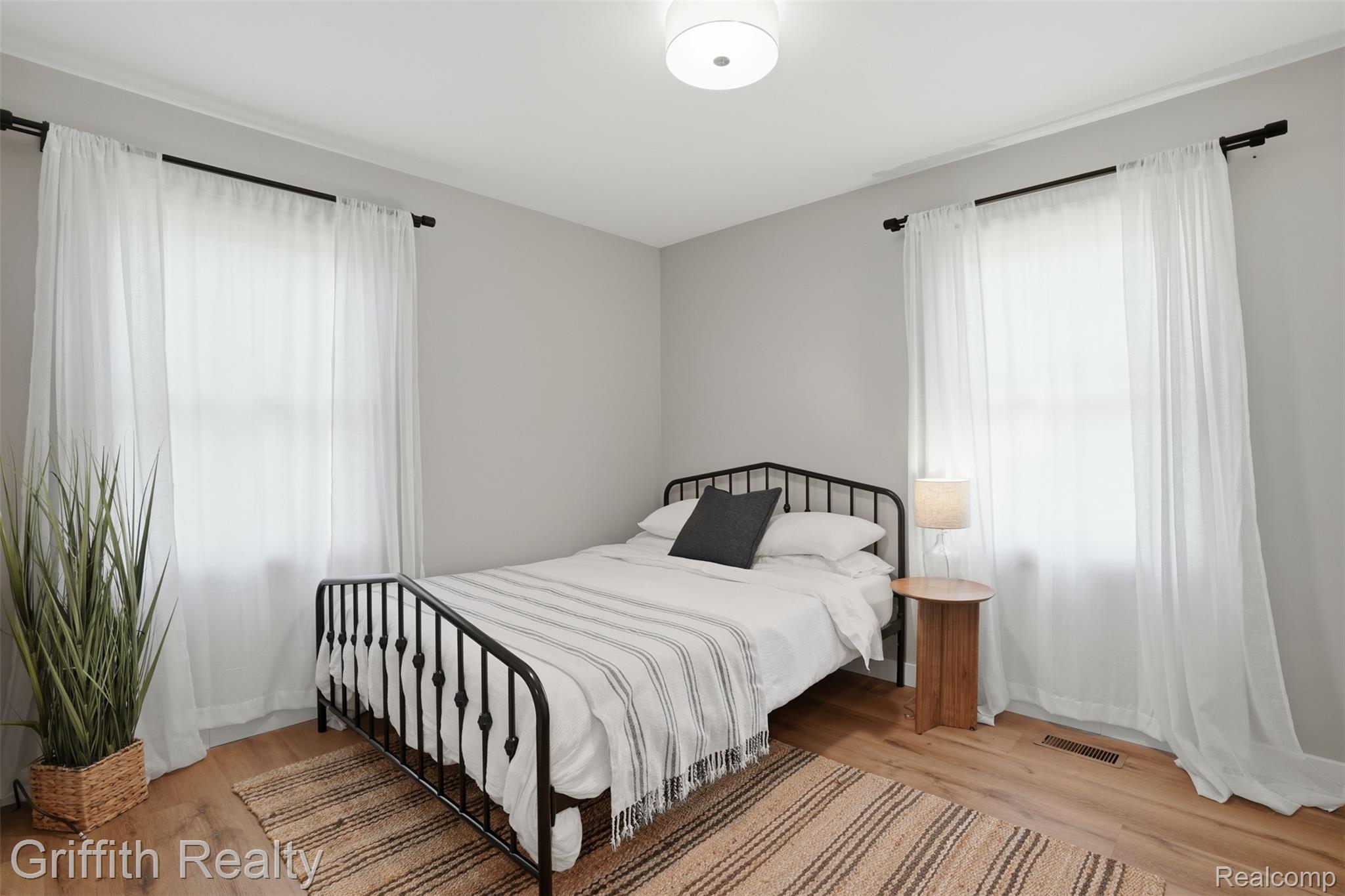 10232 Spencer Road Property Photo 21