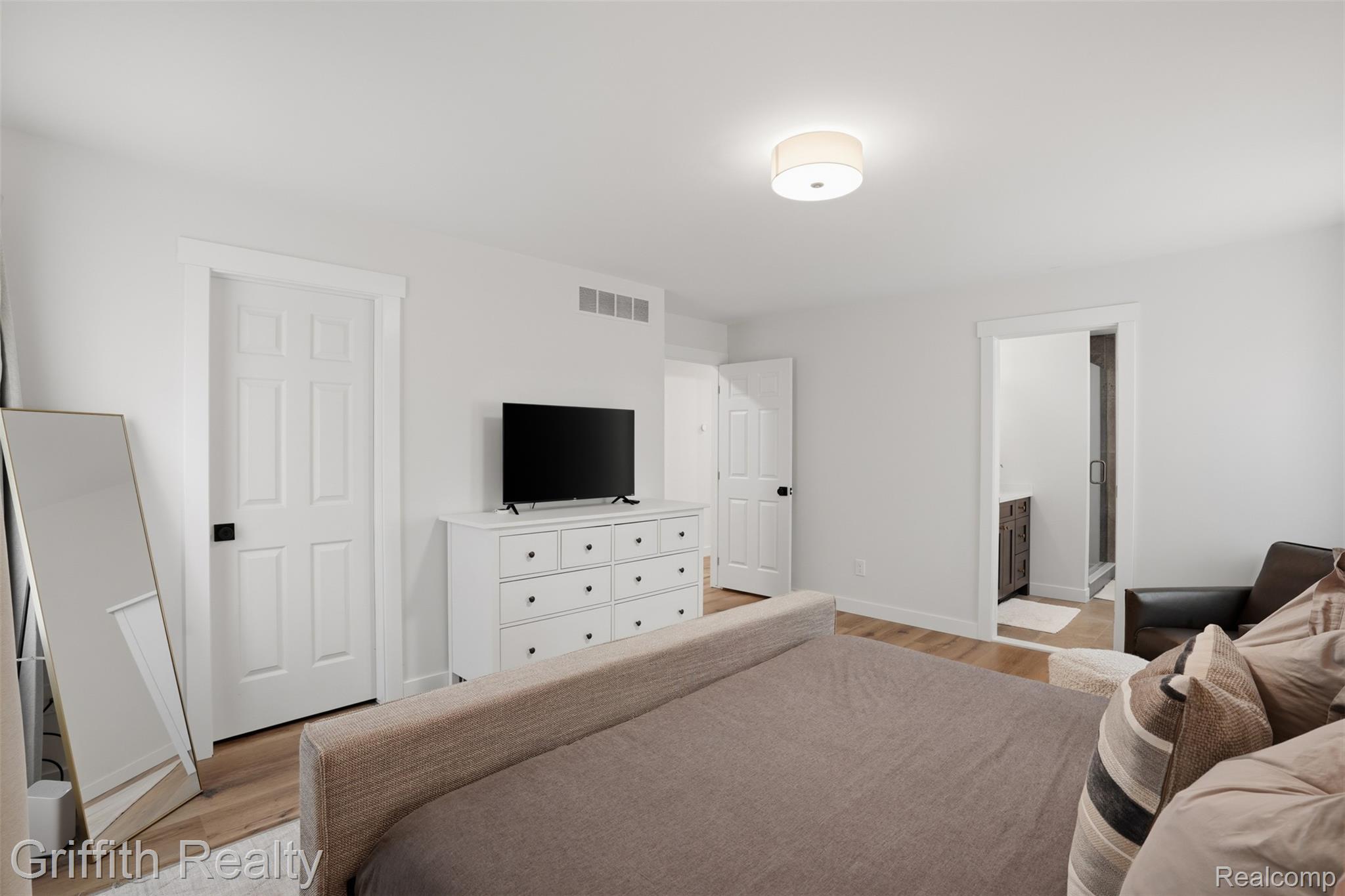10232 Spencer Road Property Photo 25