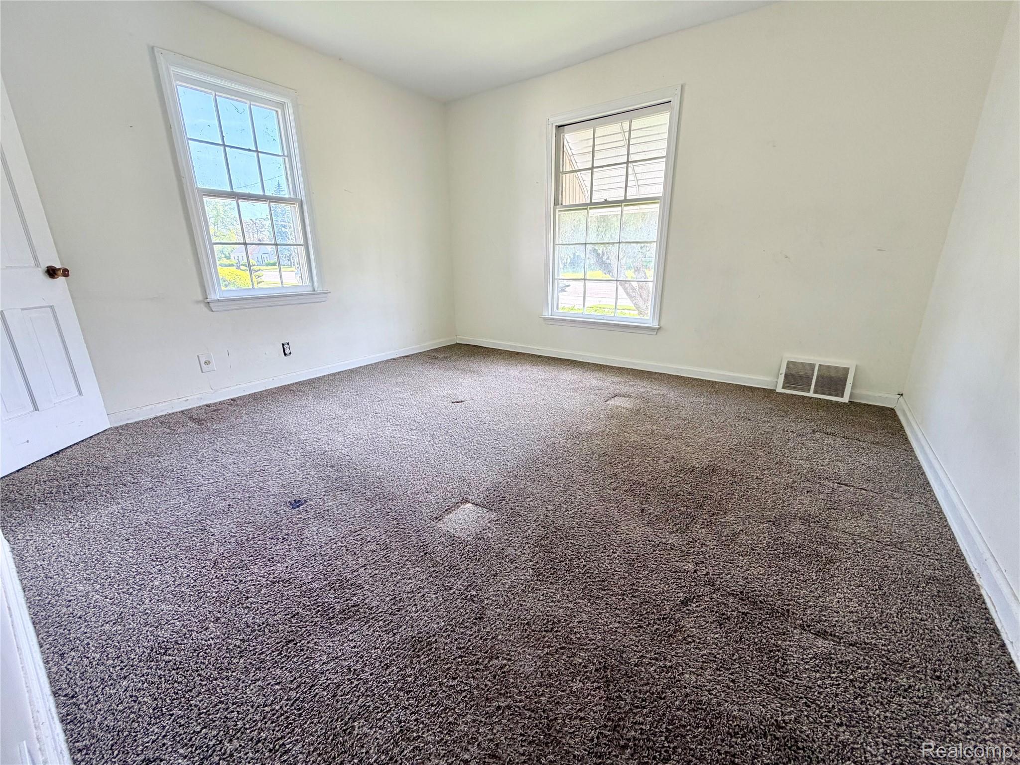 1601 N Ballenger Highway Property Photo 12