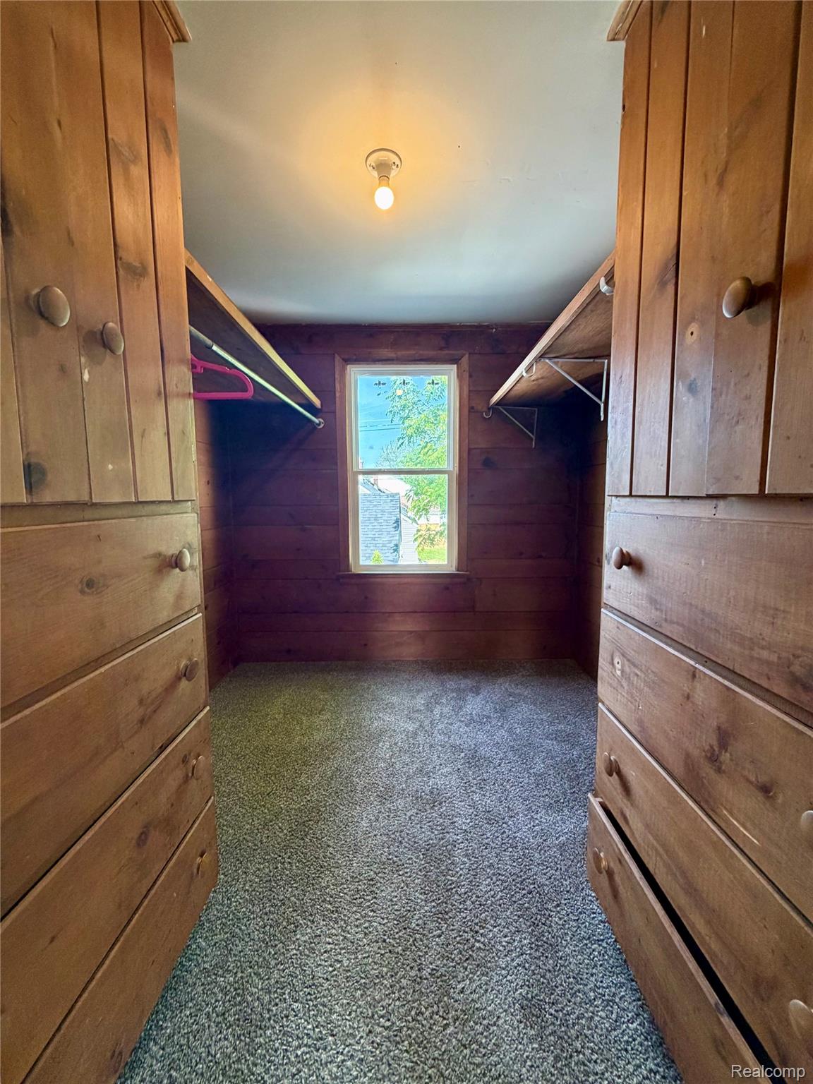 1601 N Ballenger Highway Property Photo 19
