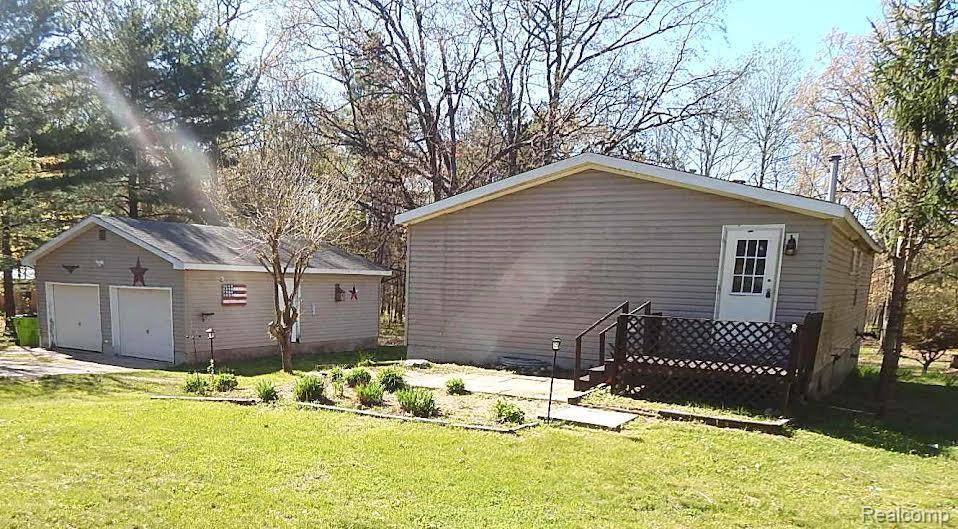 2389 W Maplehurst Drive Property Photo 3