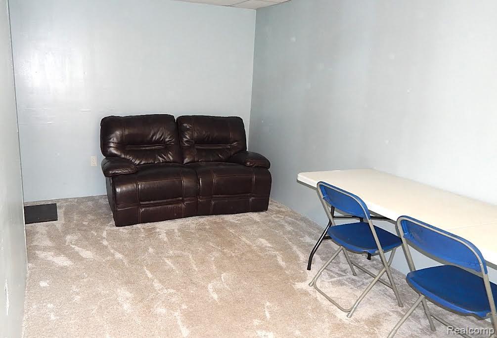 2389 W Maplehurst Drive Property Photo 26
