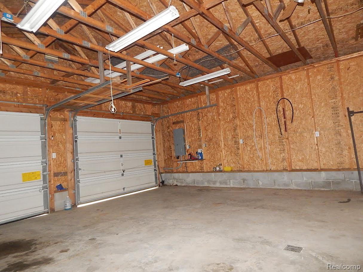 2389 W Maplehurst Drive Property Photo 39