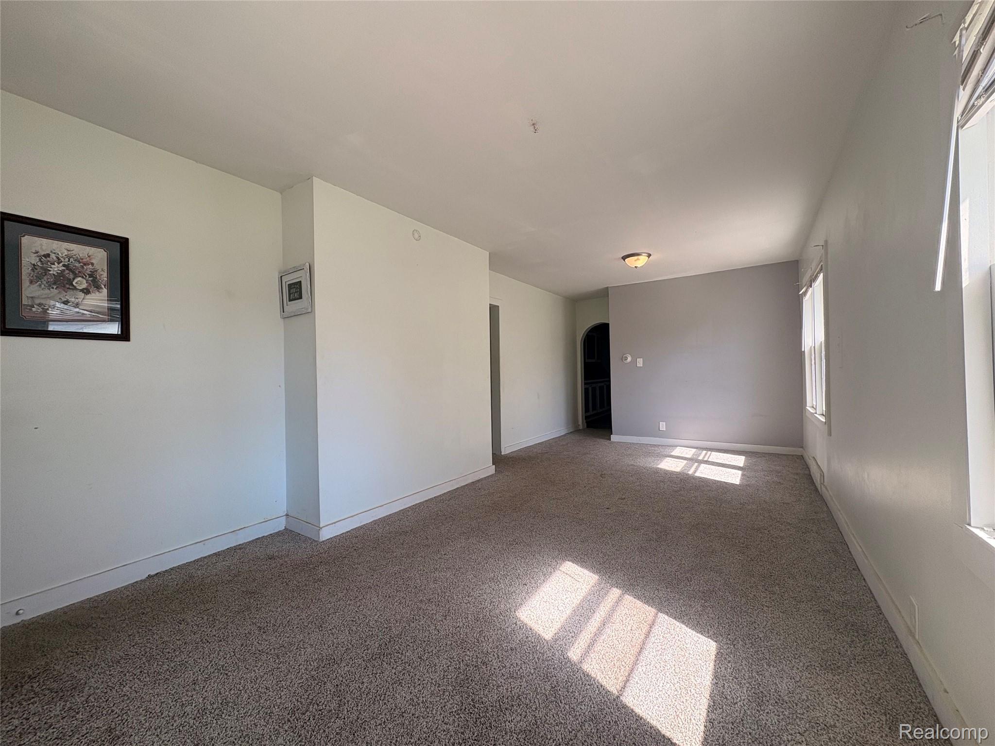 814 Alvord Avenue Property Photo 4