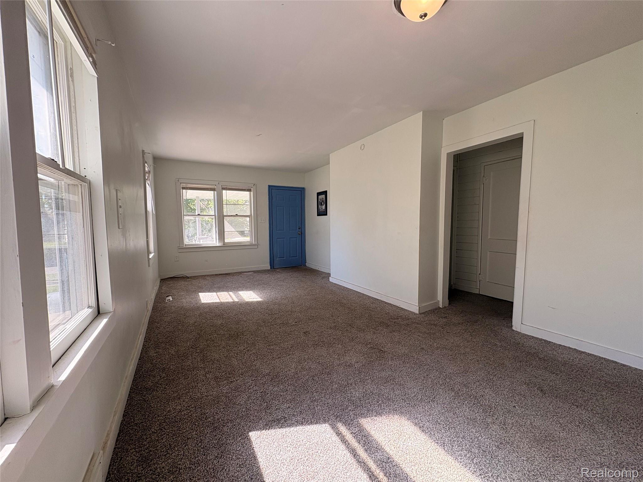 814 Alvord Avenue Property Photo 5