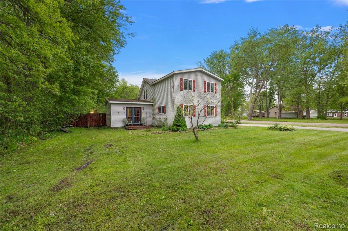 3915 Fruit Street Property Photo 2