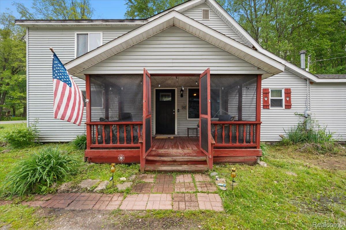 3915 Fruit Street Property Photo 5