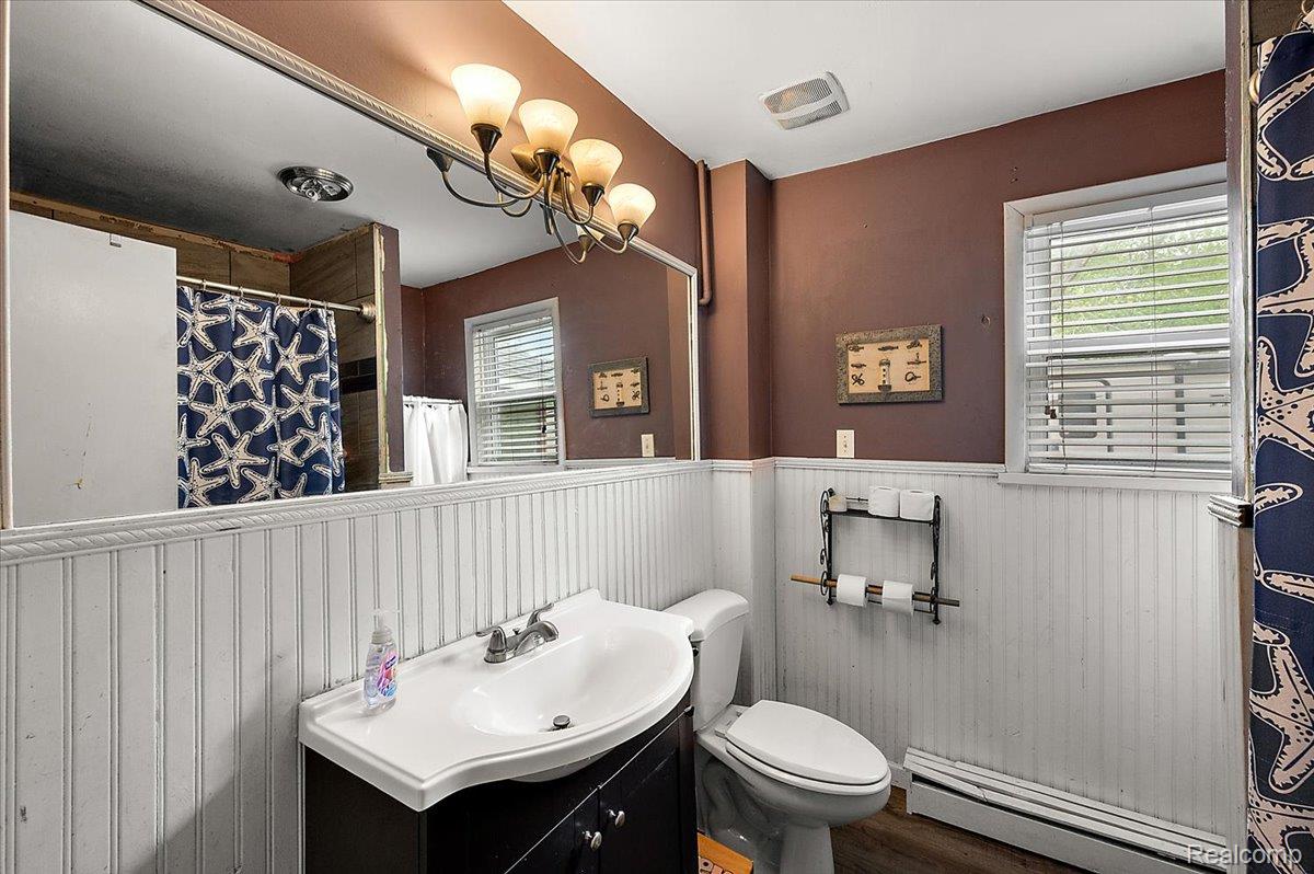 3915 Fruit Street Property Photo 32