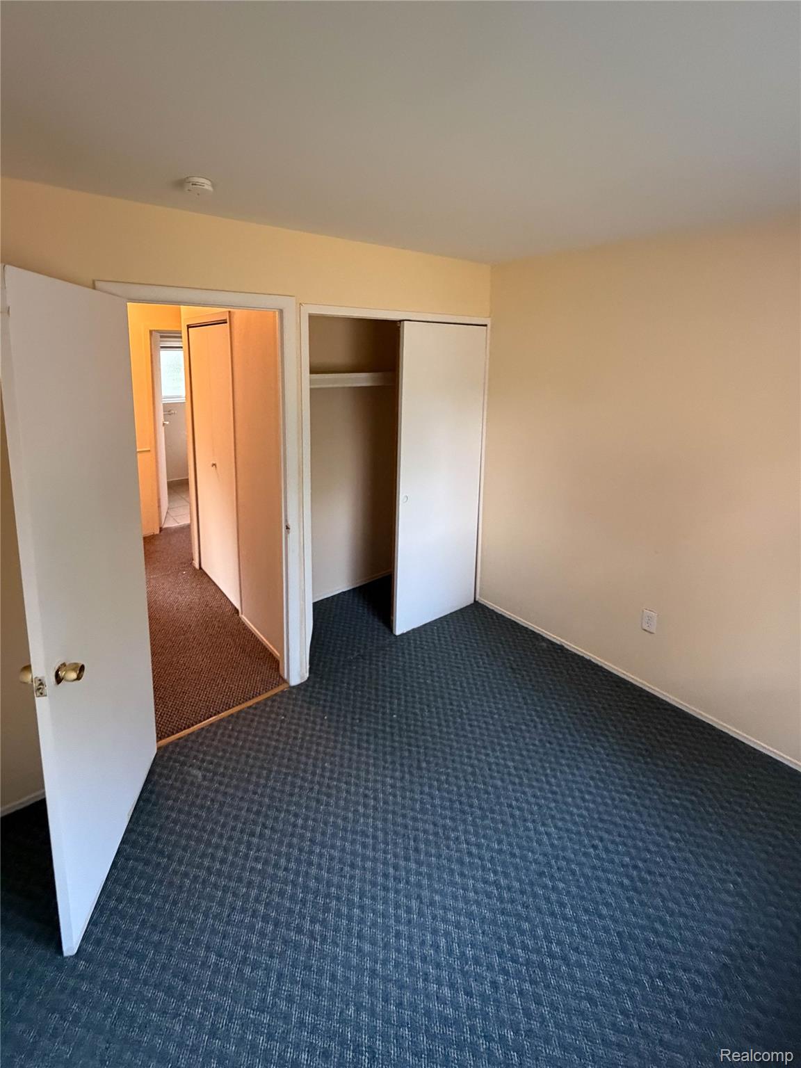 28472 Greenview Street Property Photo 3