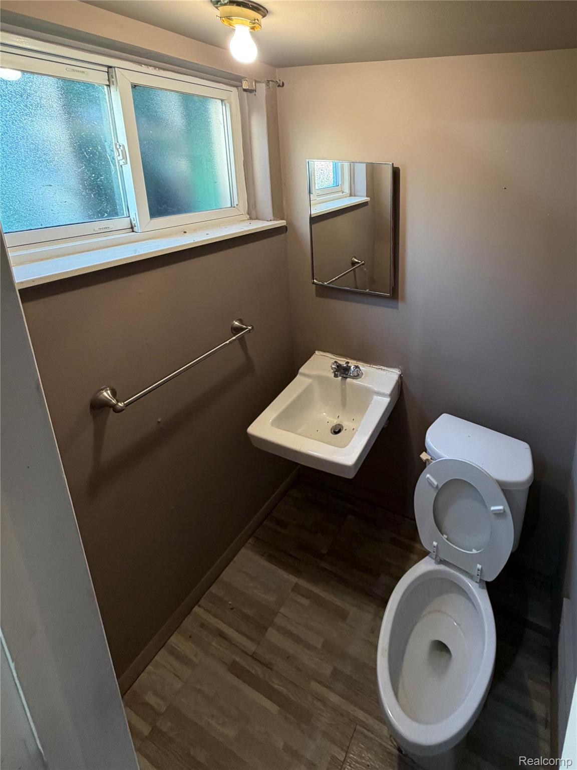 28472 Greenview Street Property Photo 15