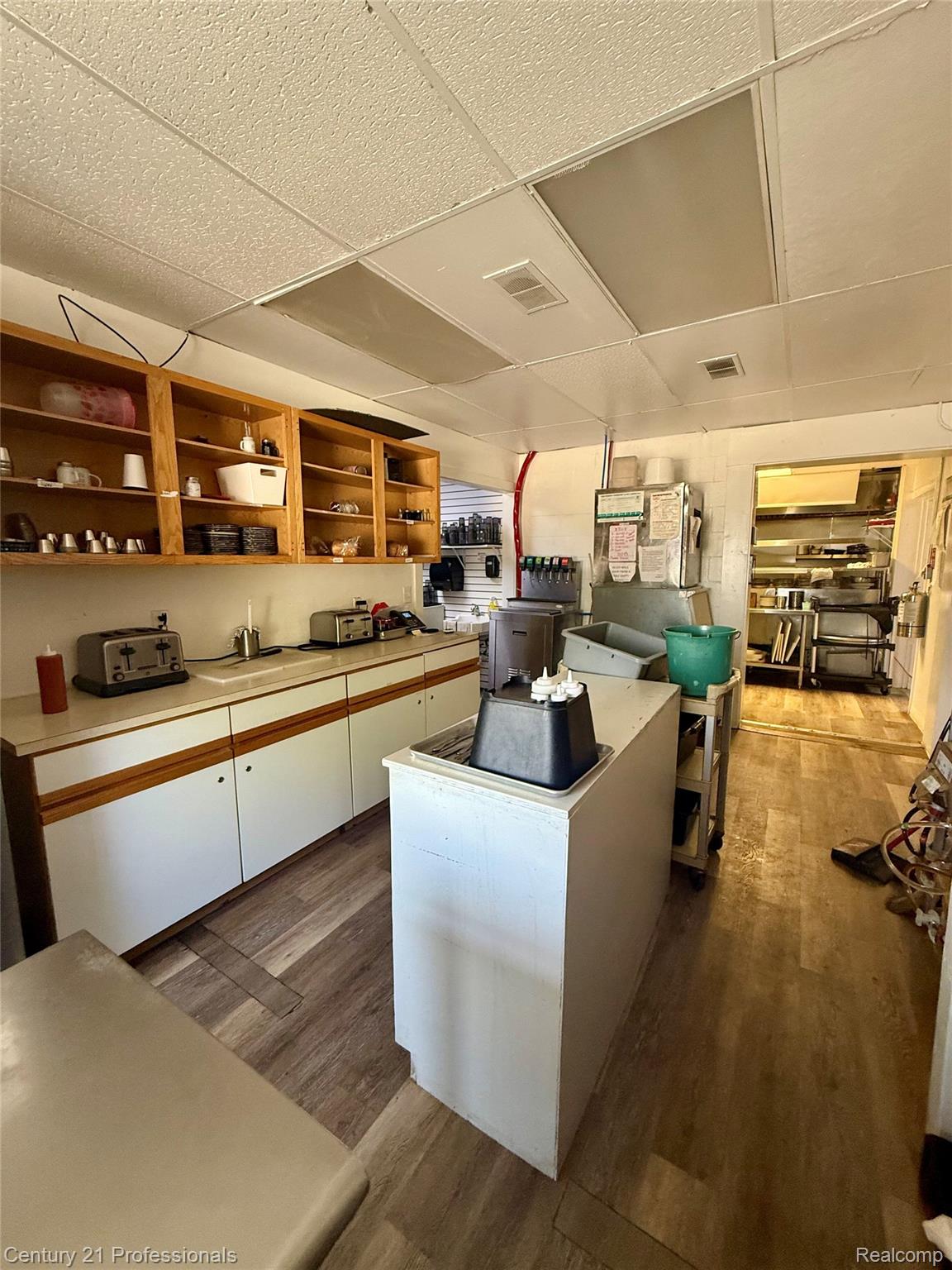 7285 Huron Avenue Property Photo 12