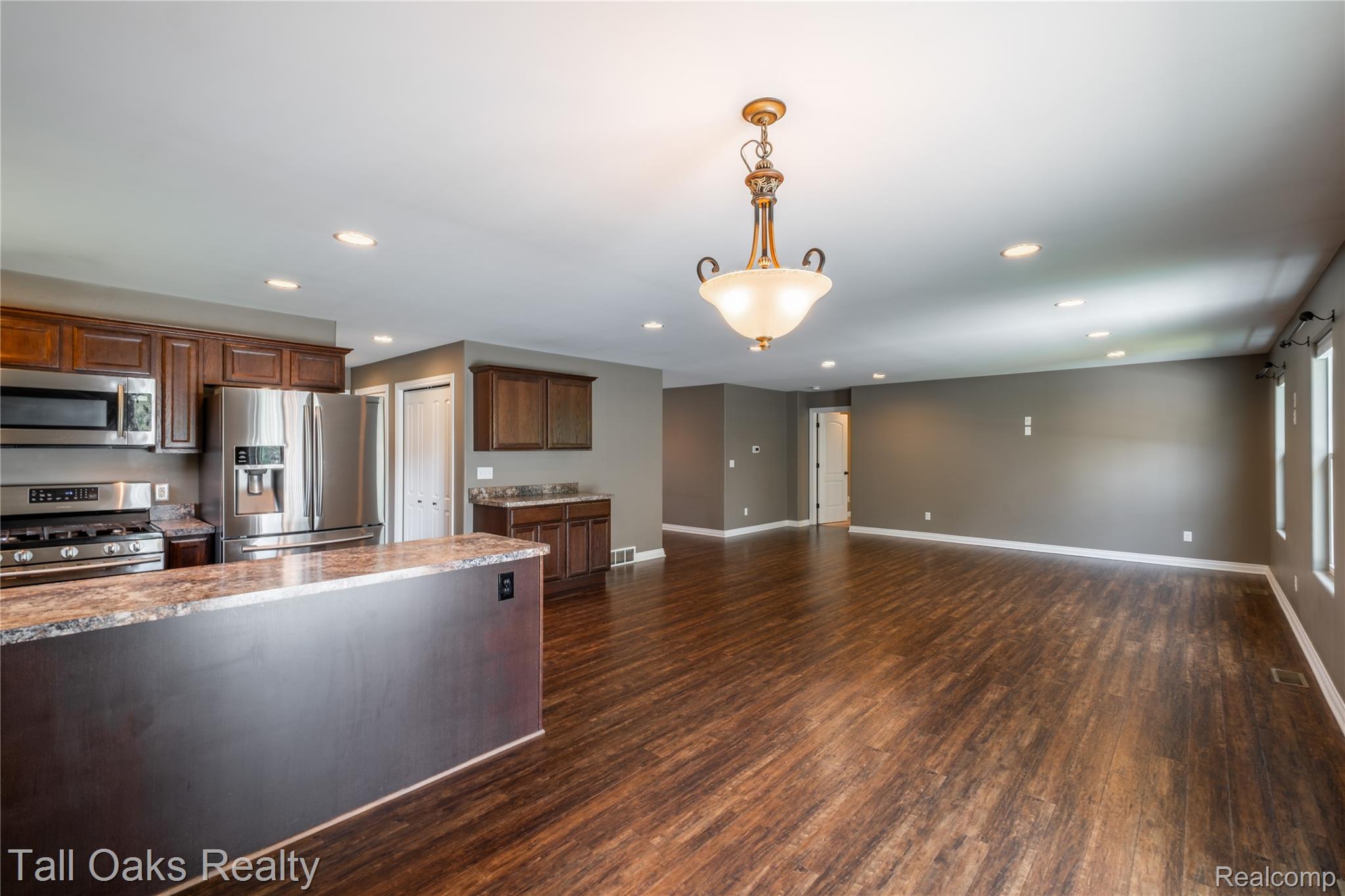 291 Golfside Drive Property Photo 11