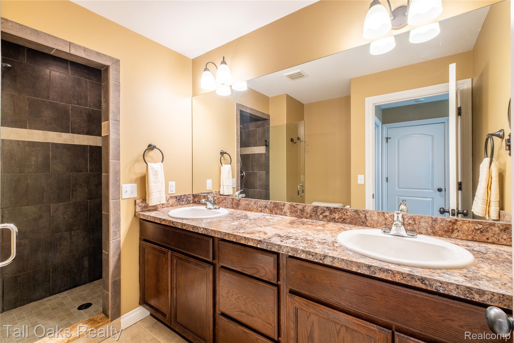 291 Golfside Drive Property Photo 15