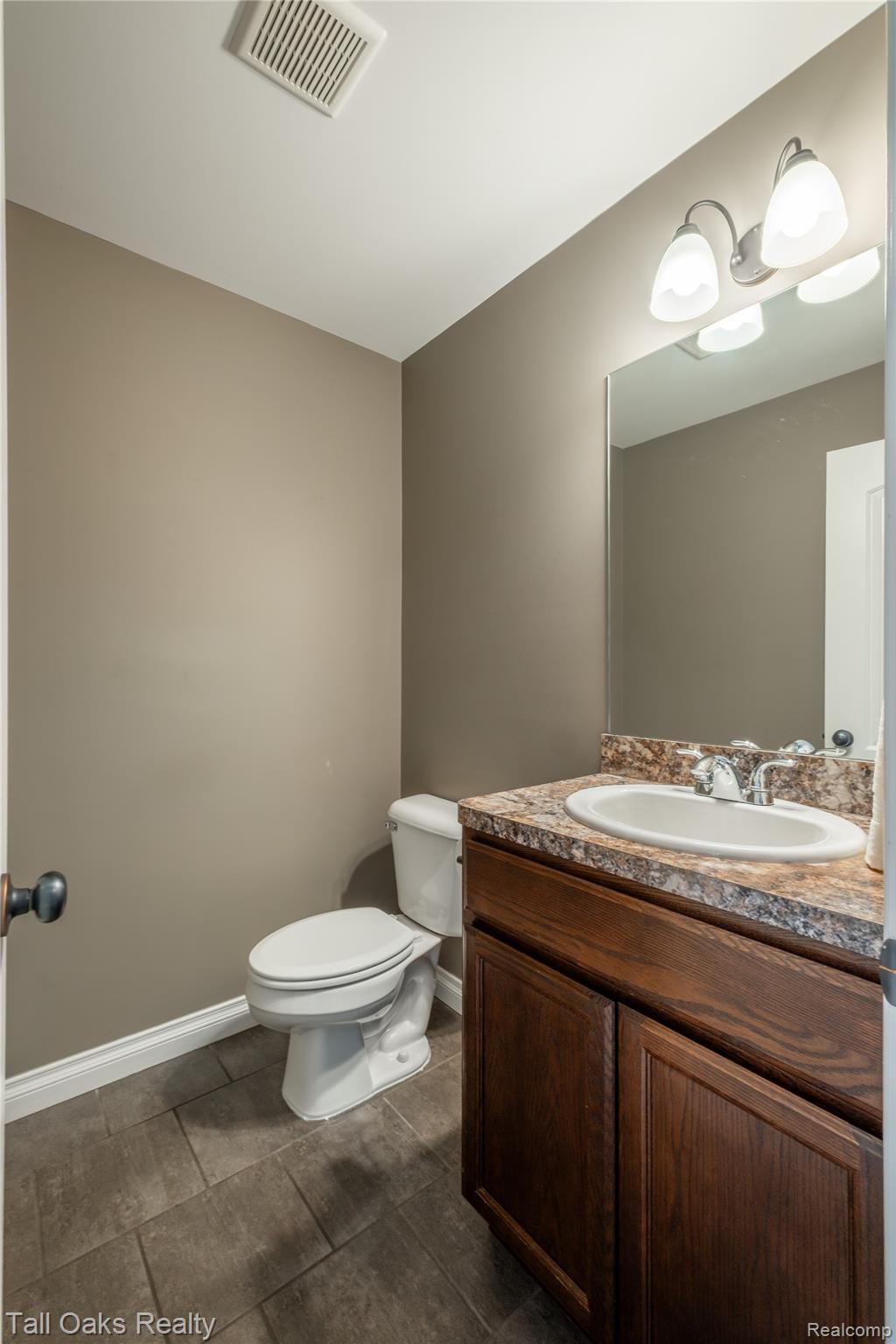 291 Golfside Drive Property Photo 20