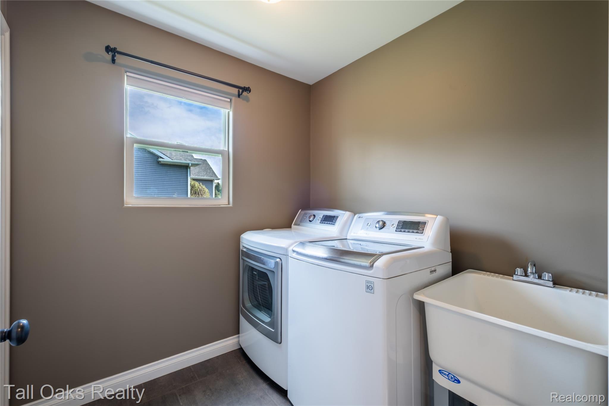291 Golfside Drive Property Photo 21