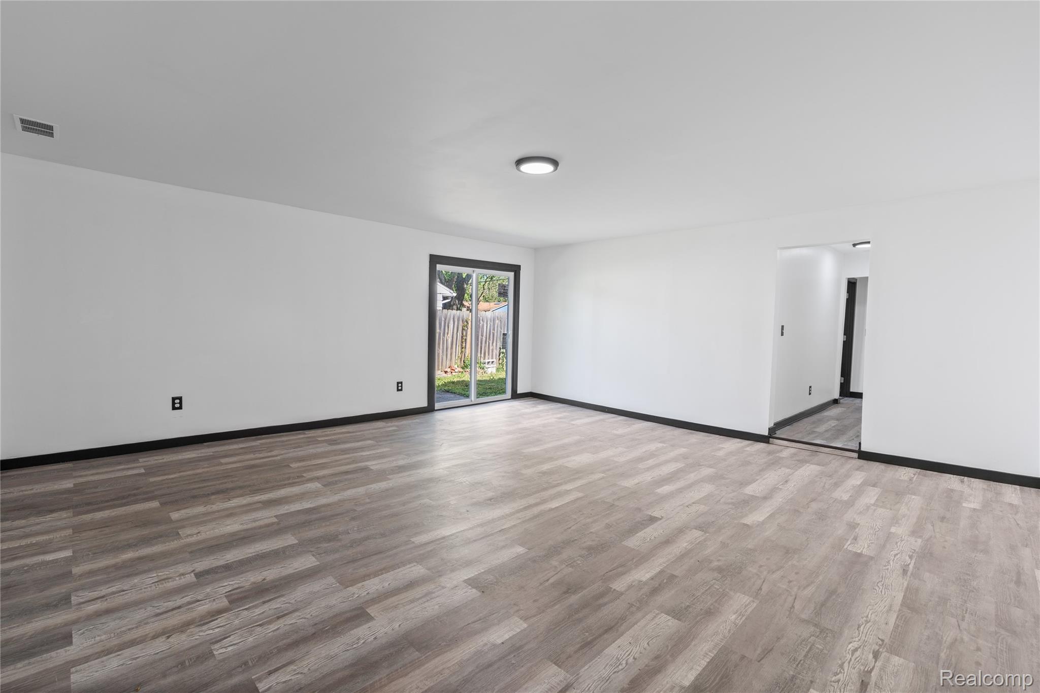8053 Leadley Avenue Property Photo 25