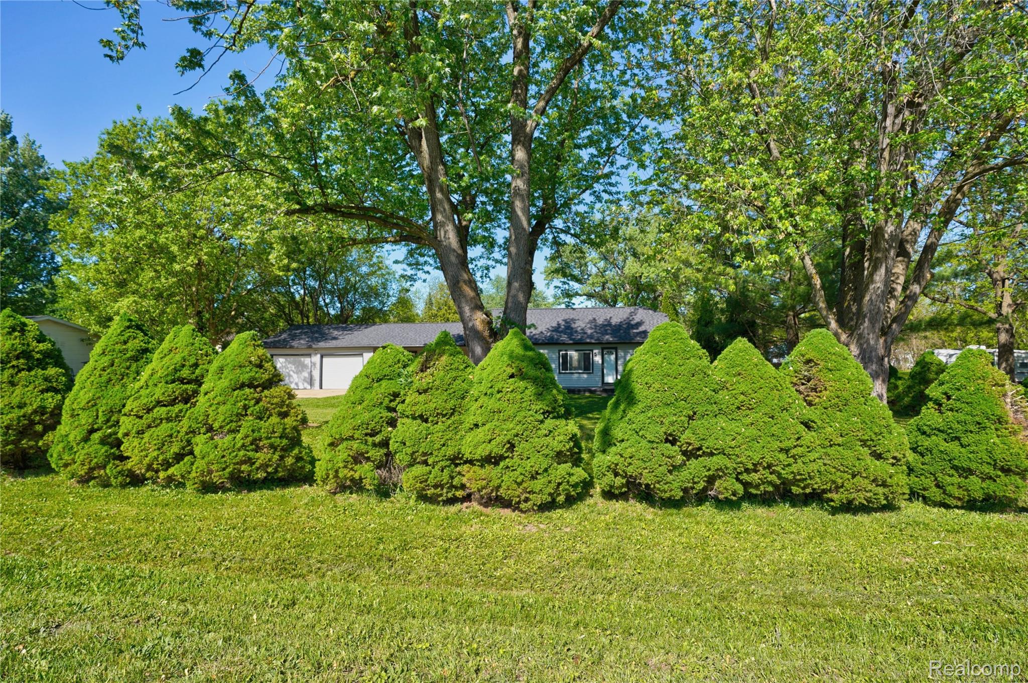 8053 Leadley Avenue Property Photo 29