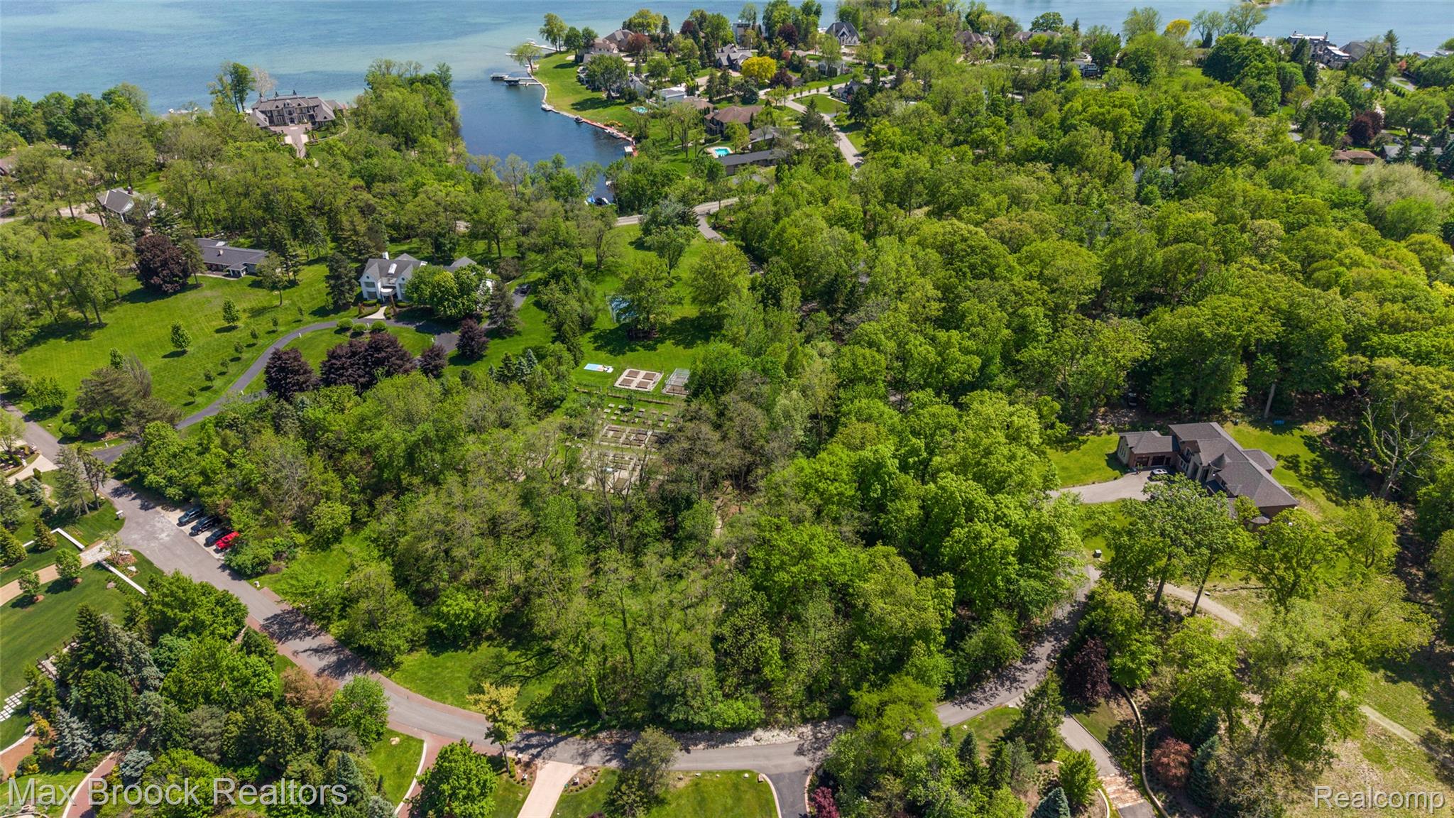 4785 Dow Ridge Road Property Photo 2