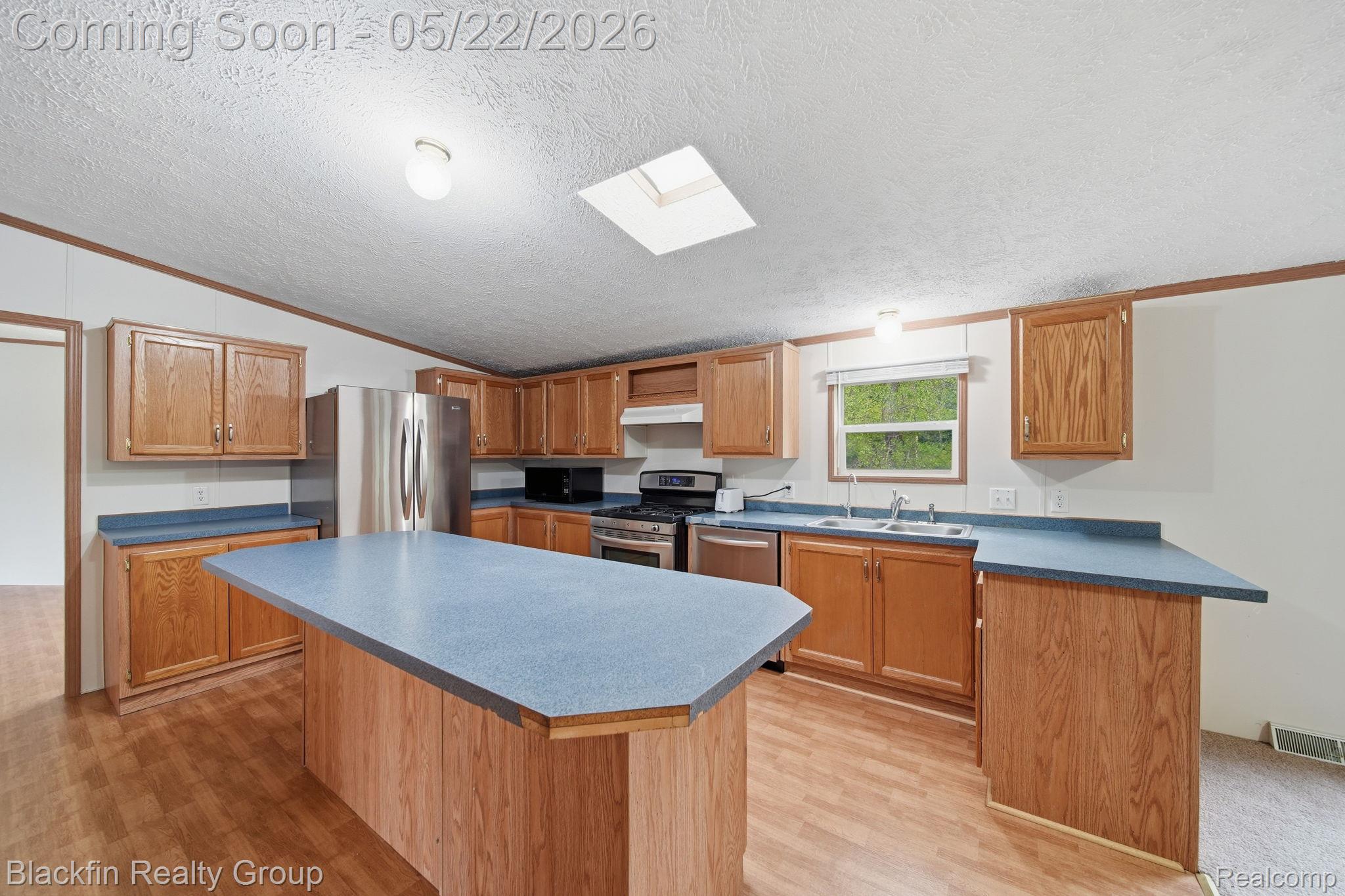 7001 Sweezy Lake Road Property Photo 10