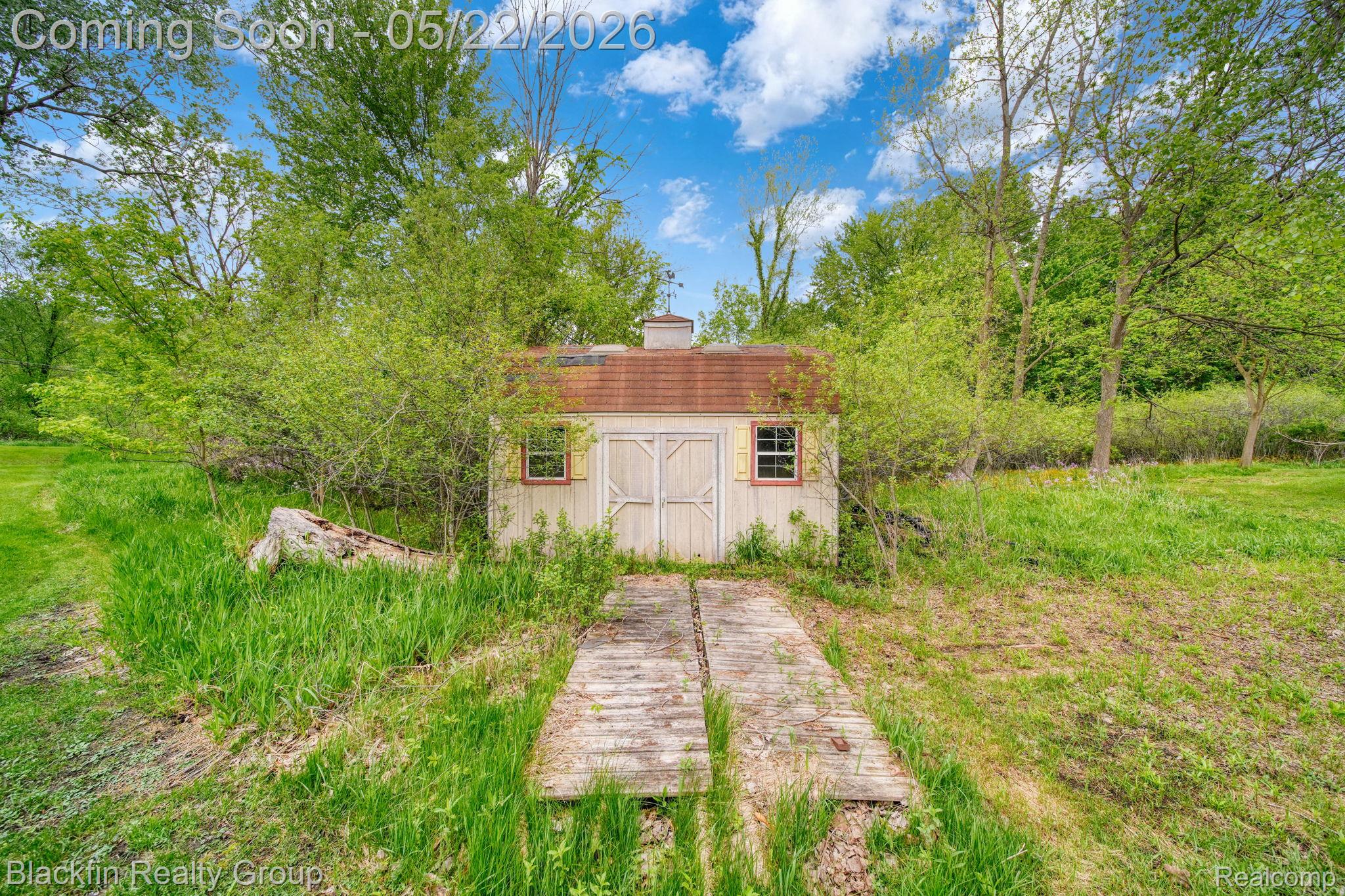 7001 Sweezy Lake Road Property Photo 48