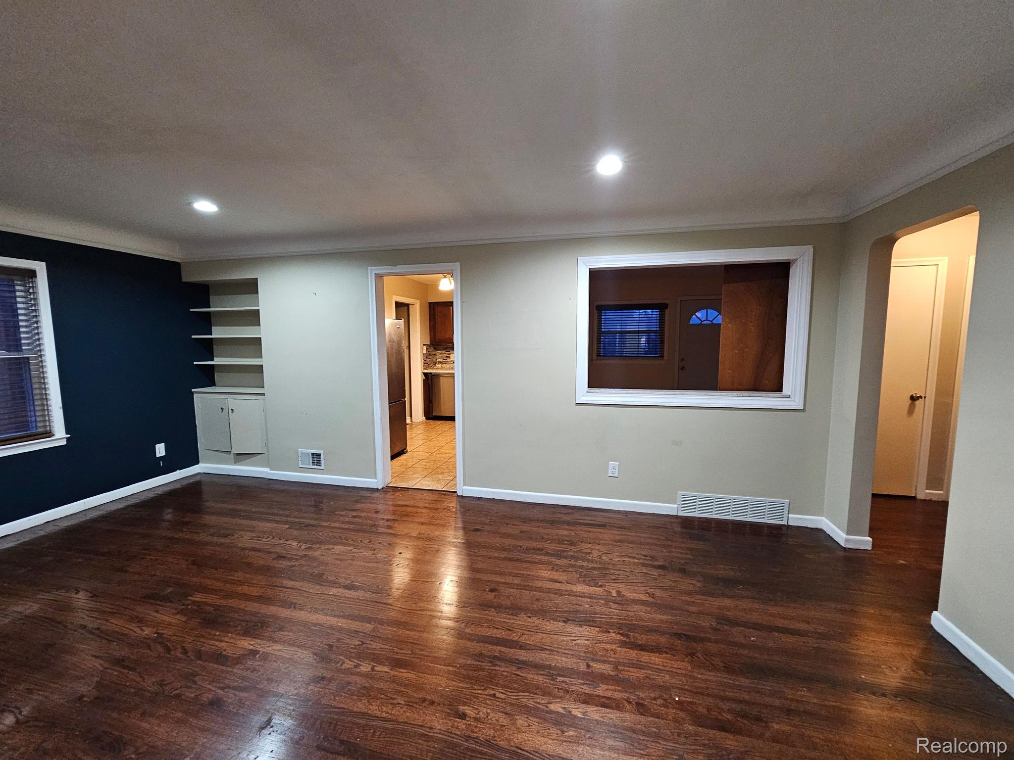 1501 N Silvery Lane Property Photo 10