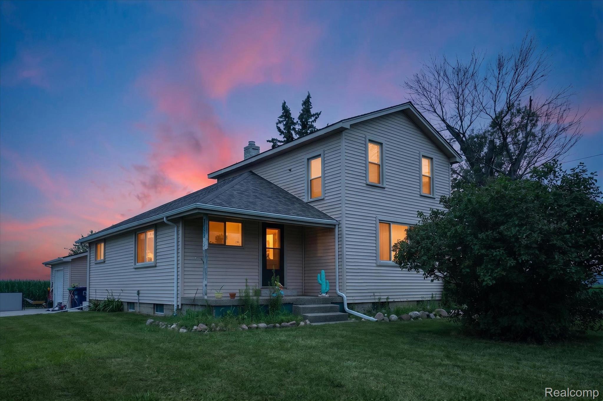 5660 Tittabawassee Road Property Photo 2