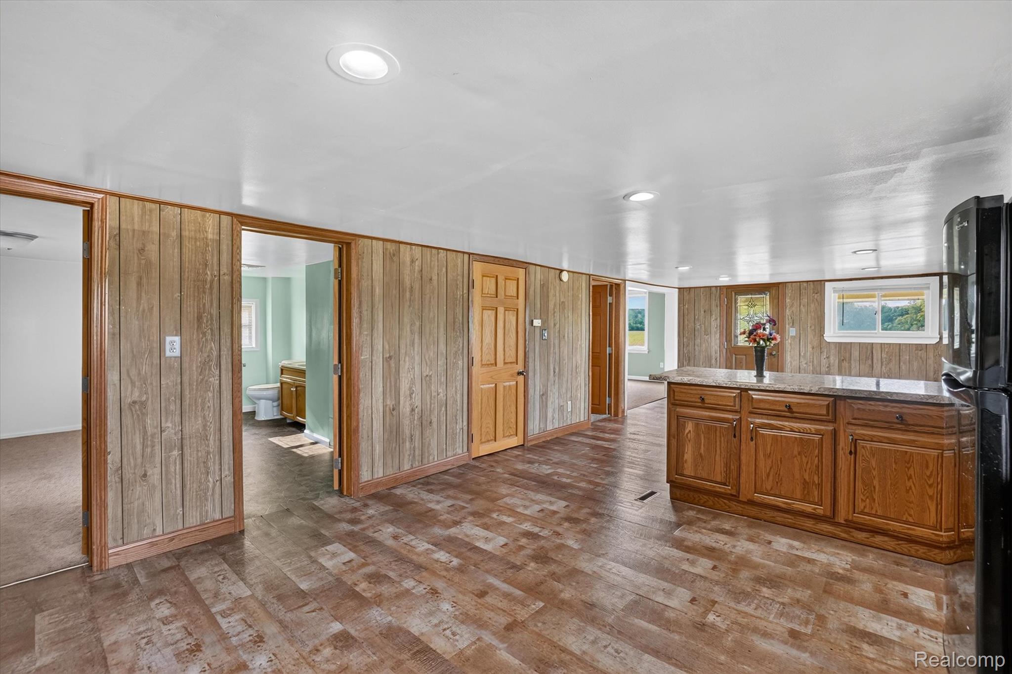5660 Tittabawassee Road Property Photo 9