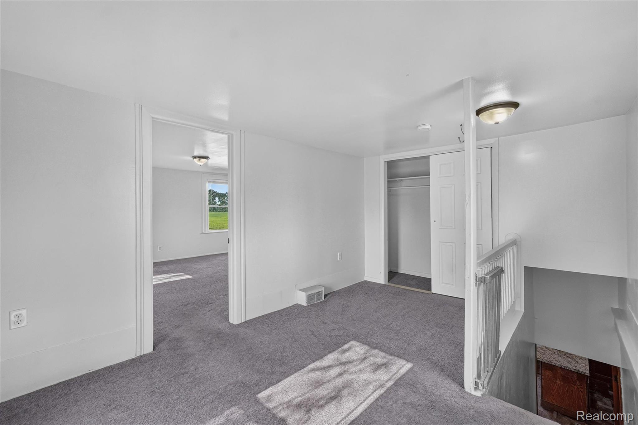 5660 Tittabawassee Road Property Photo 22