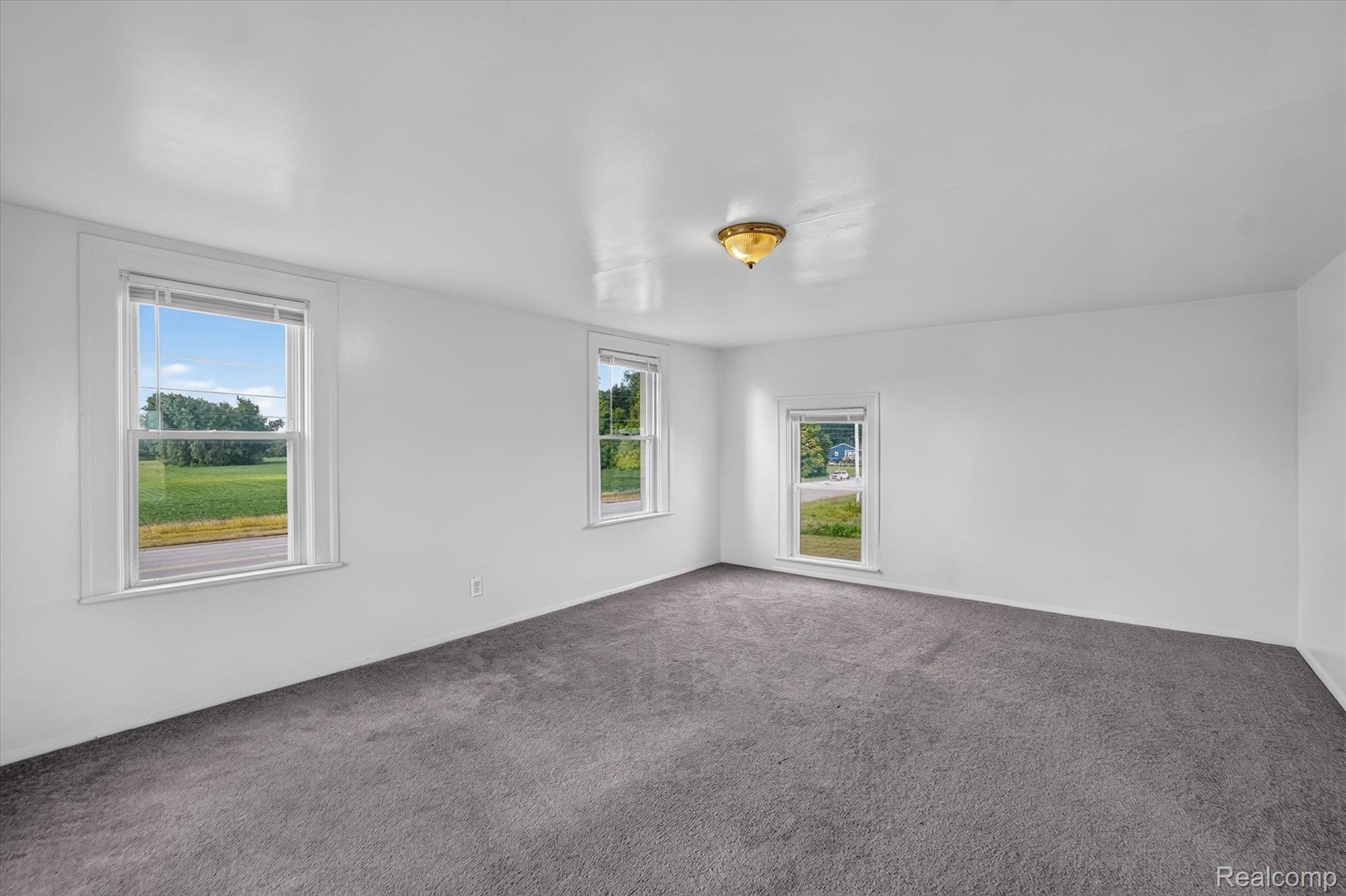 5660 Tittabawassee Road Property Photo 26