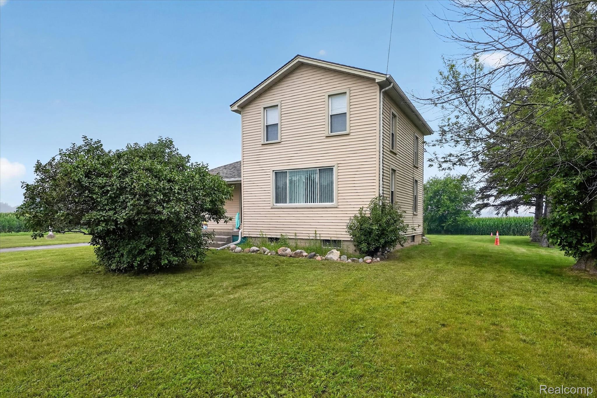 5660 Tittabawassee Road Property Photo 44