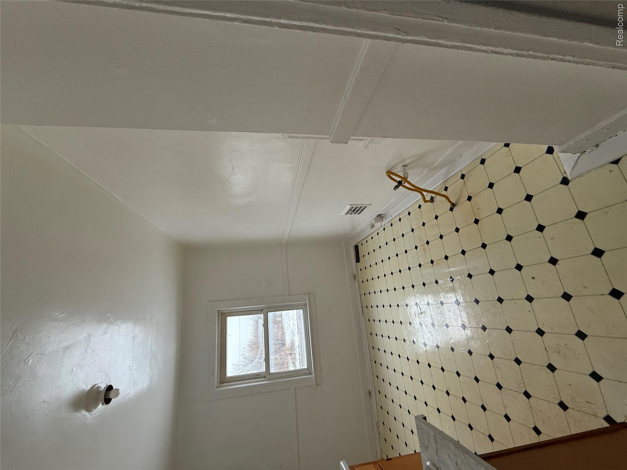 14622 Faircrest Street Property Photo 4
