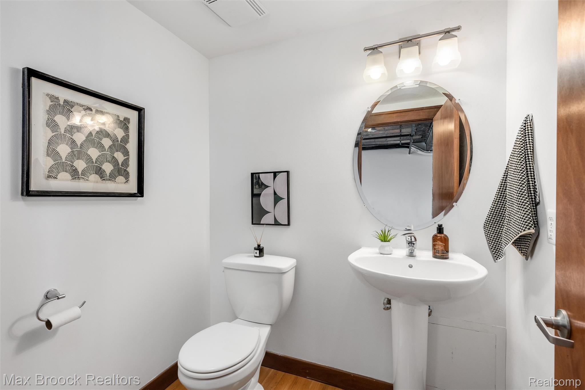 2915 John R Street 509 Property Photo 12