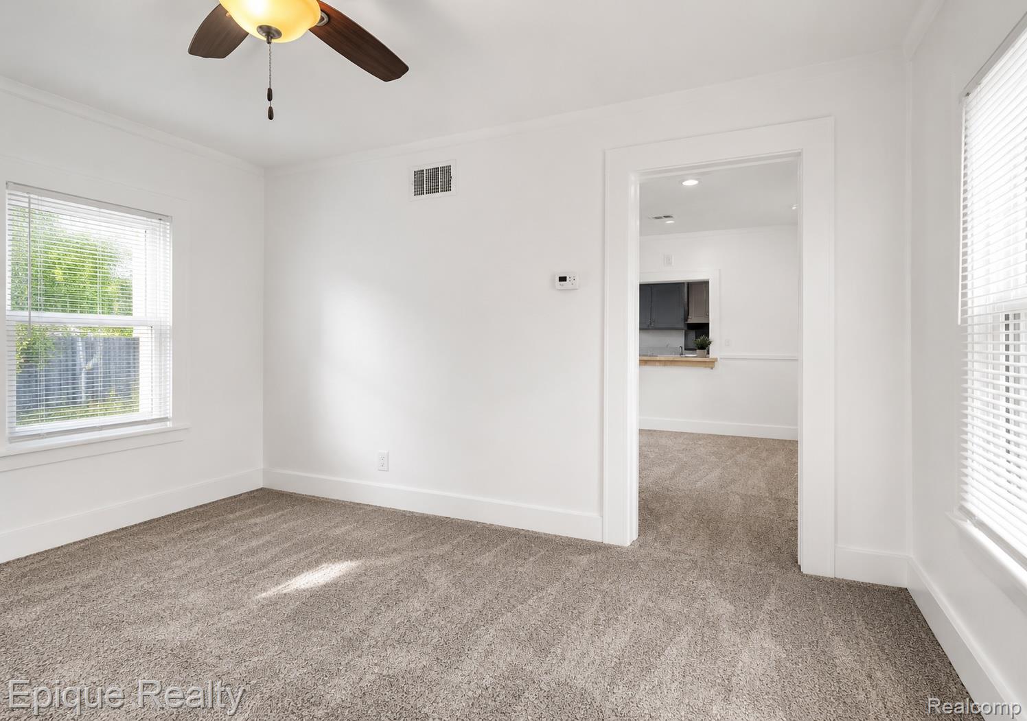 315 S Adams Street Property Photo 8
