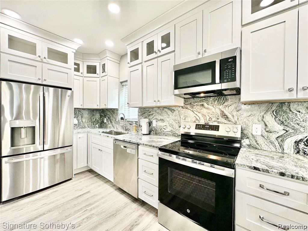 442 Ardmore Drive Property Photo 30