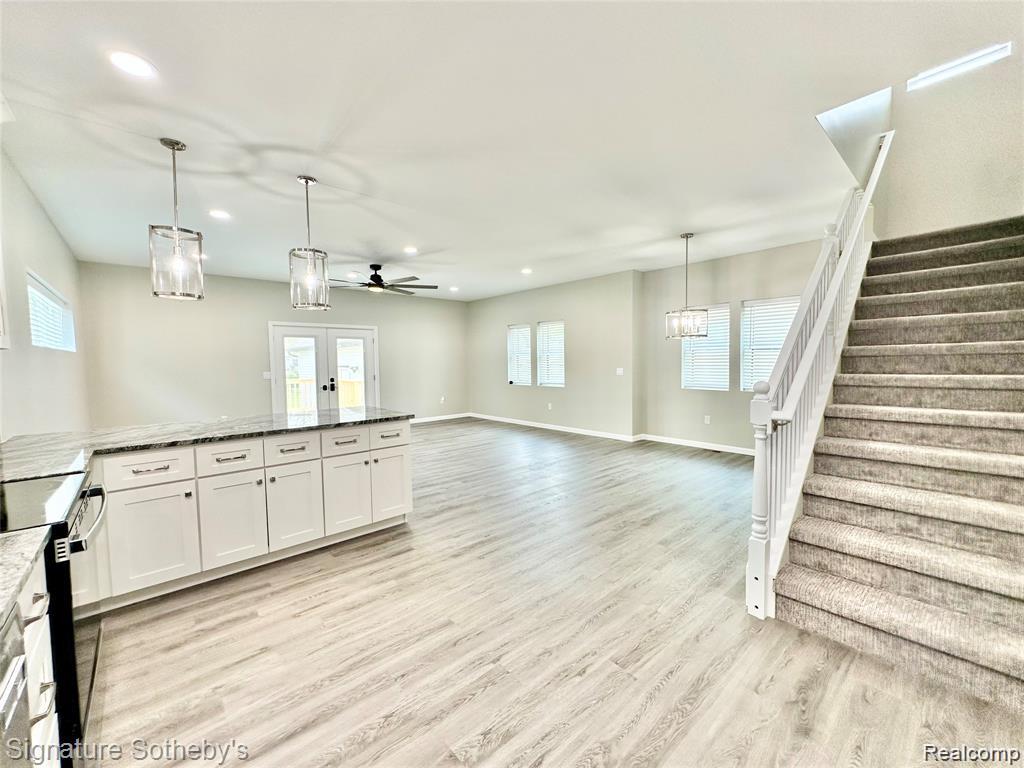 442 Ardmore Drive Property Photo 31