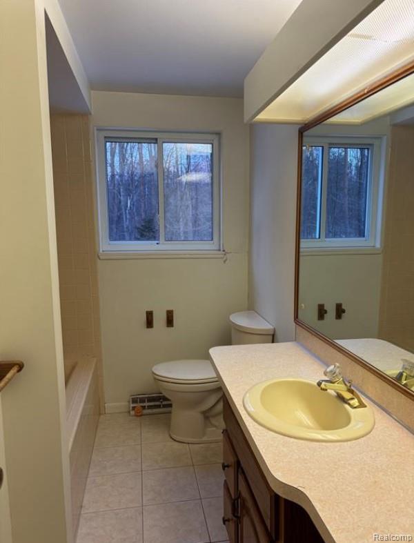 6099 Brookwood Drive Property Photo 9