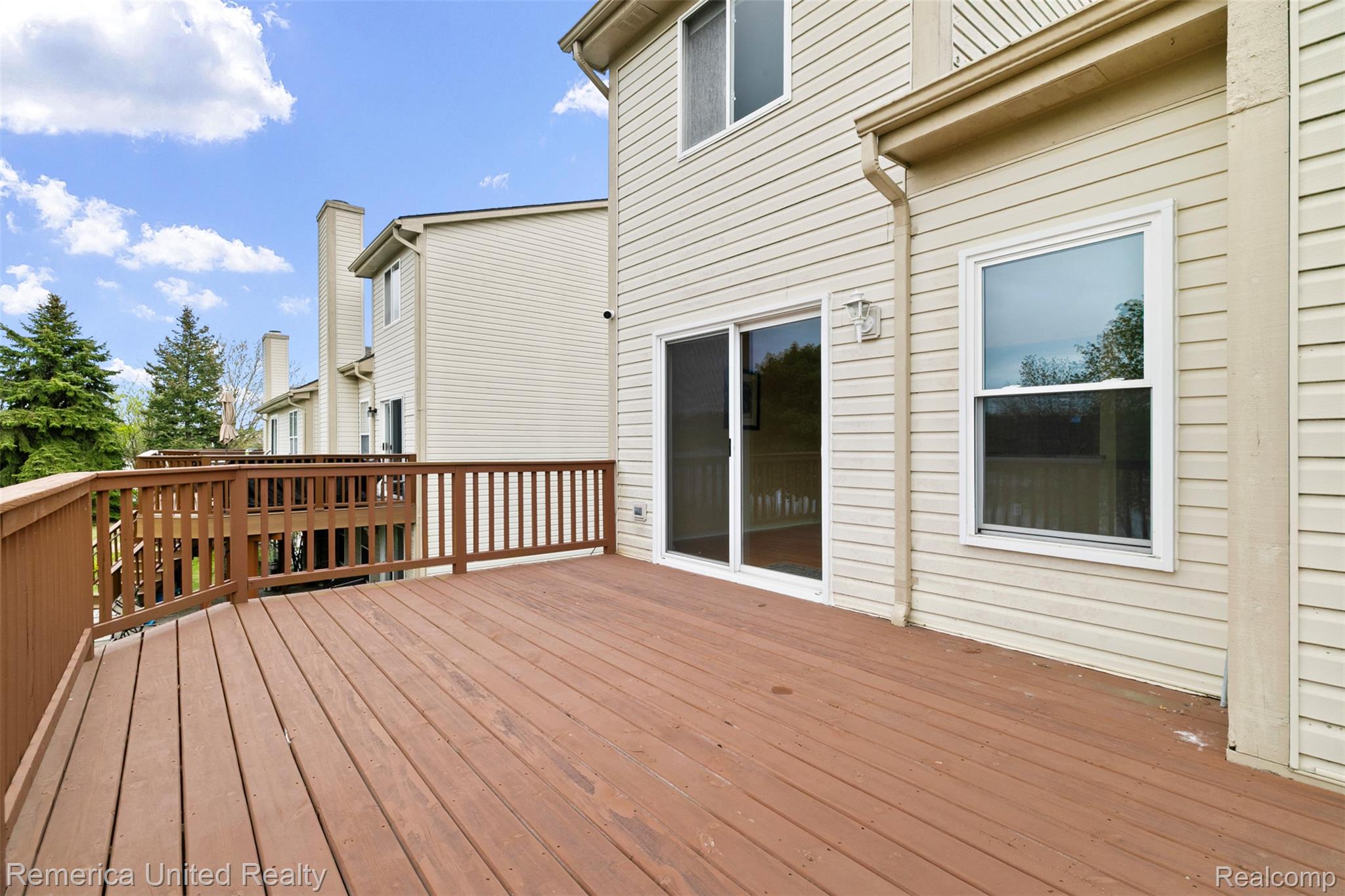 450 Berry Lake Drive Property Photo 10