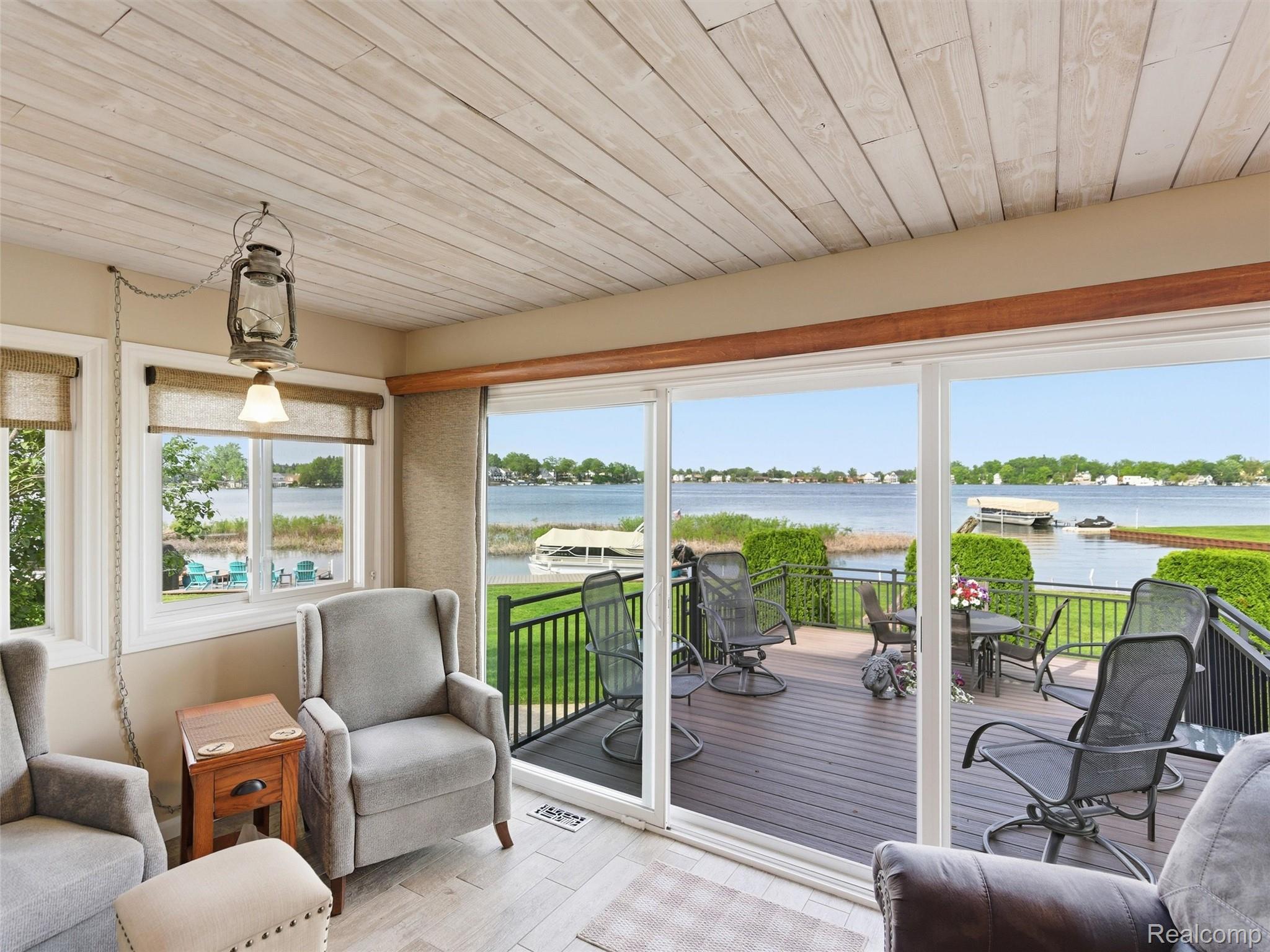 12099 Torrey Road Property Photo 11