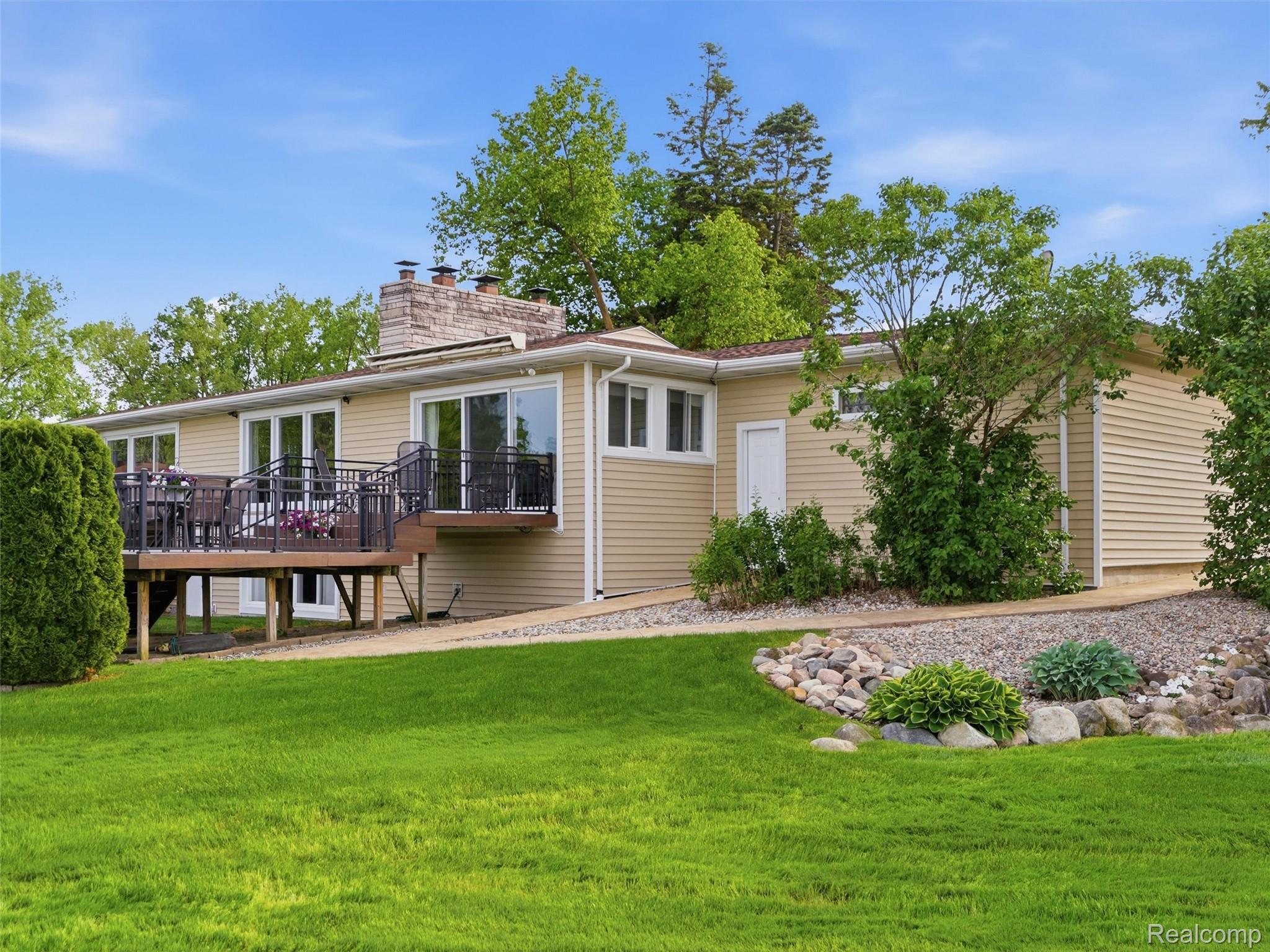 12099 Torrey Road Property Photo 37