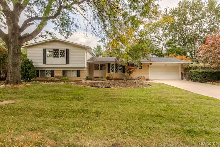 11261 Alger Street Property Photo 1