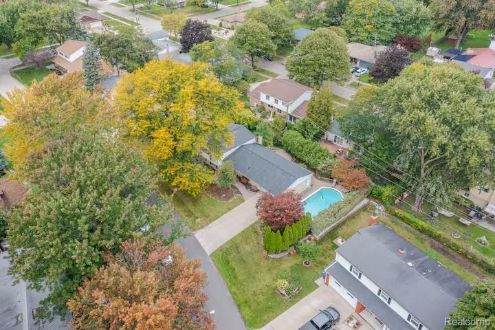 11261 Alger Street Property Photo 36