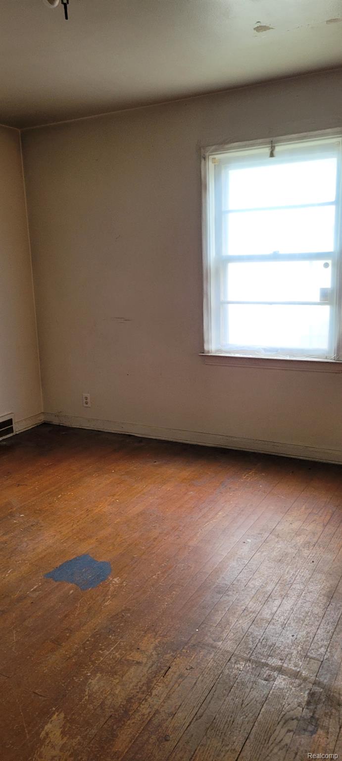 13123 Indiana Street Property Photo 4
