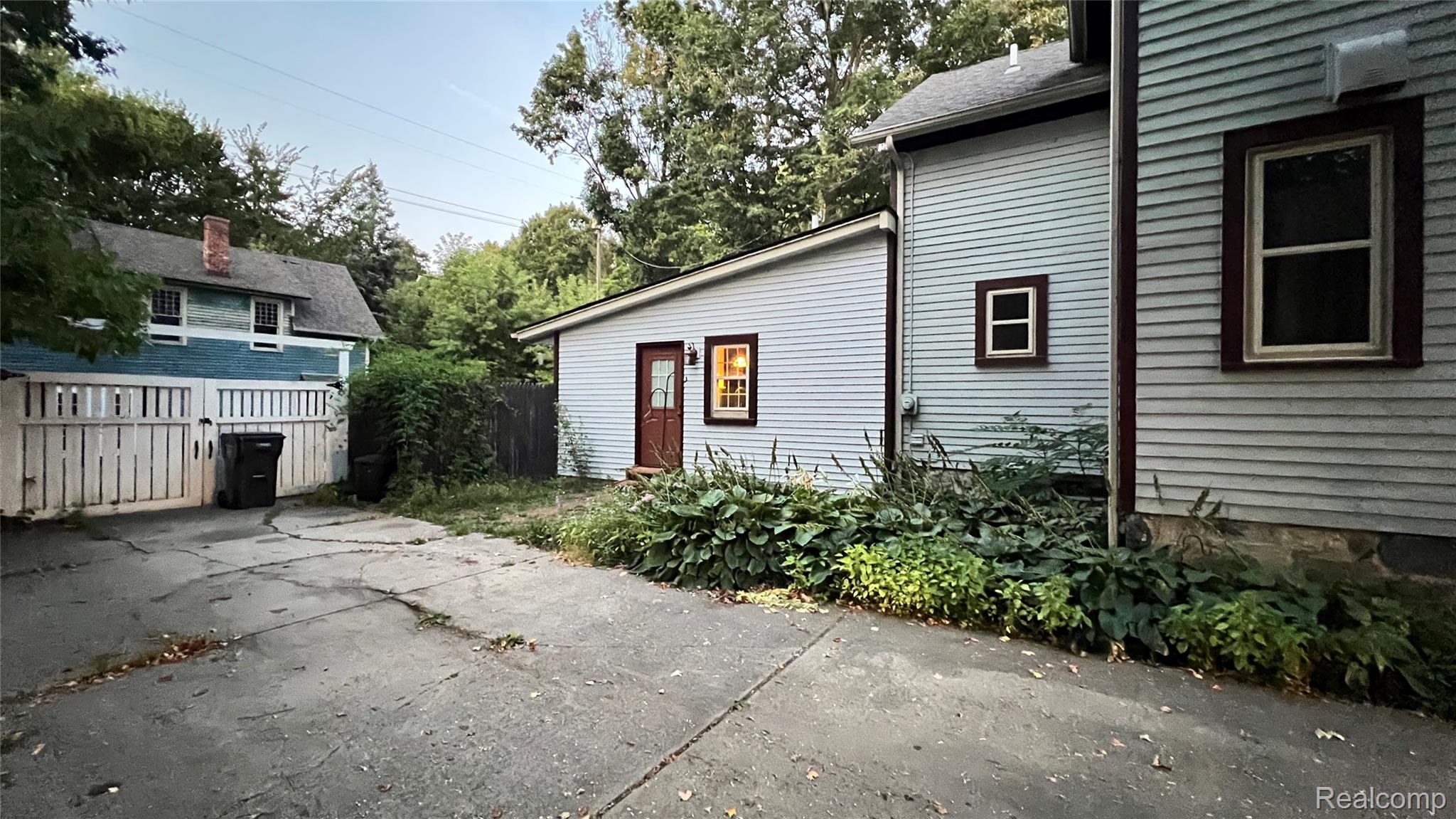 162 Church Street Property Photo 7
