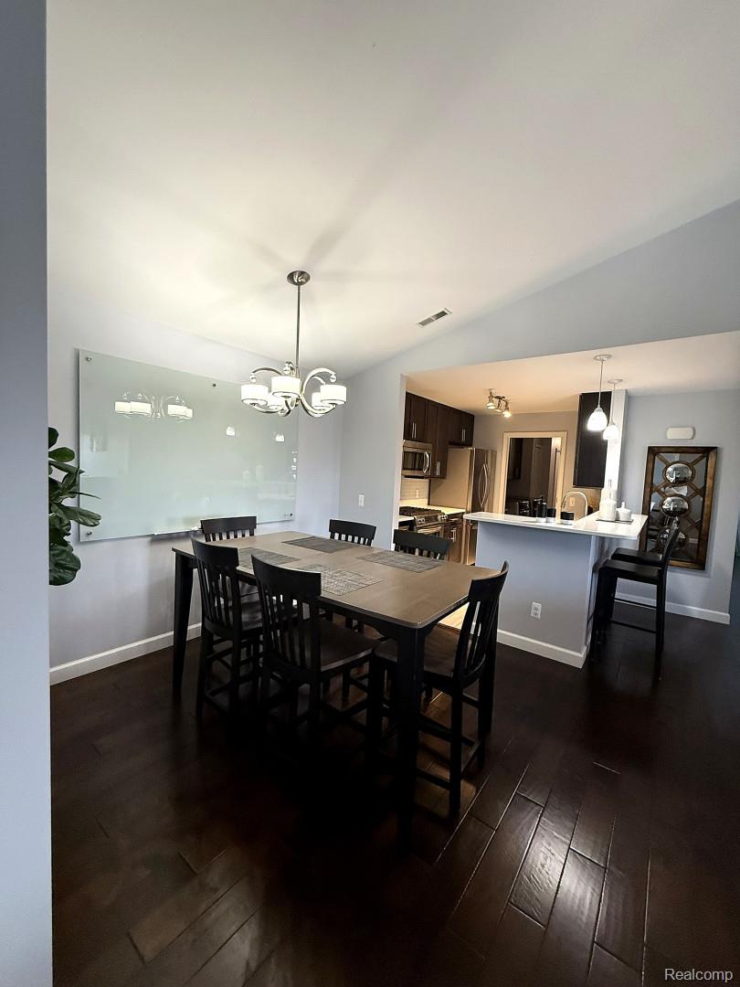 3612 Oakmonte Boulevard Property Photo 6