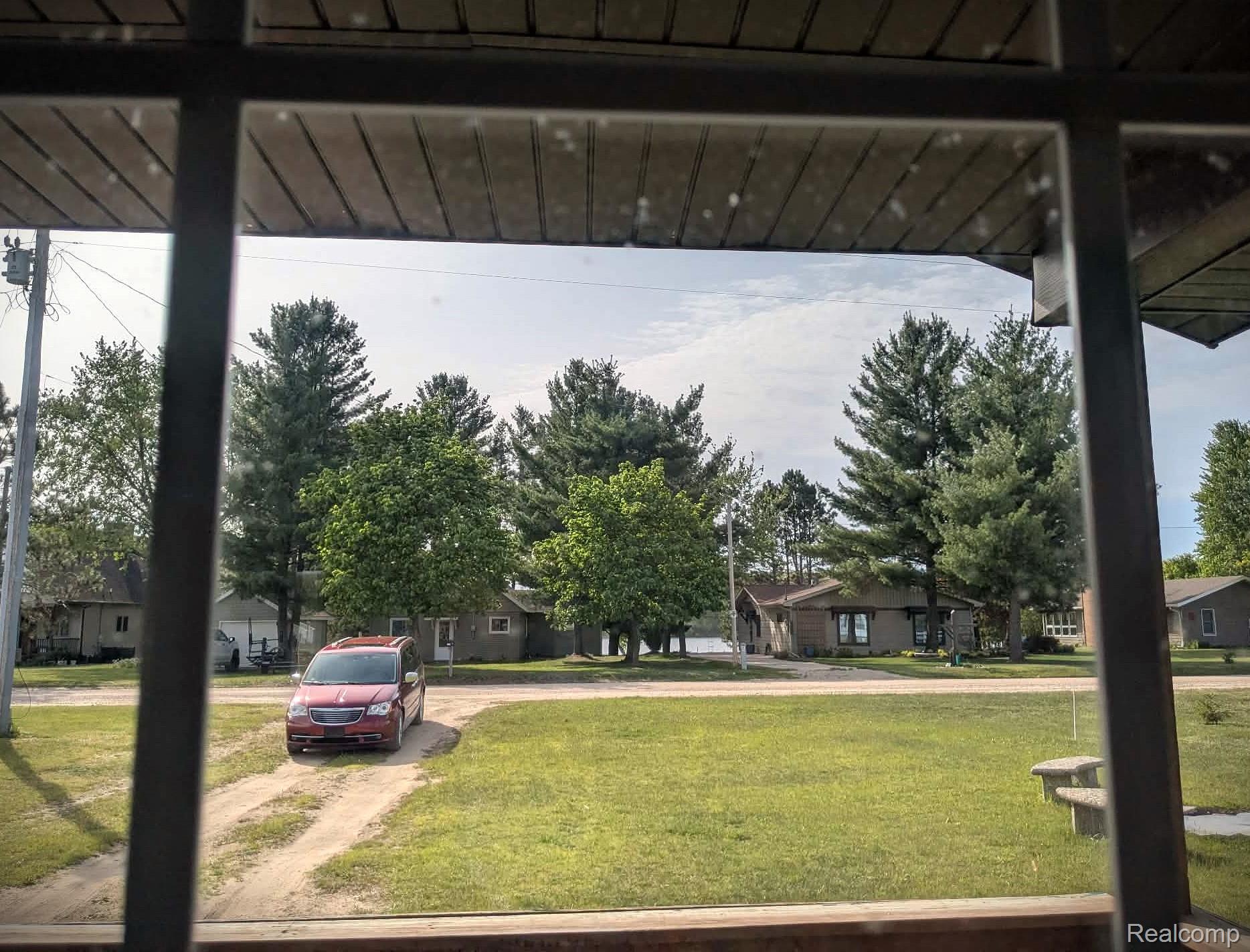 5554 N Sauble Lake Drive Property Photo 4