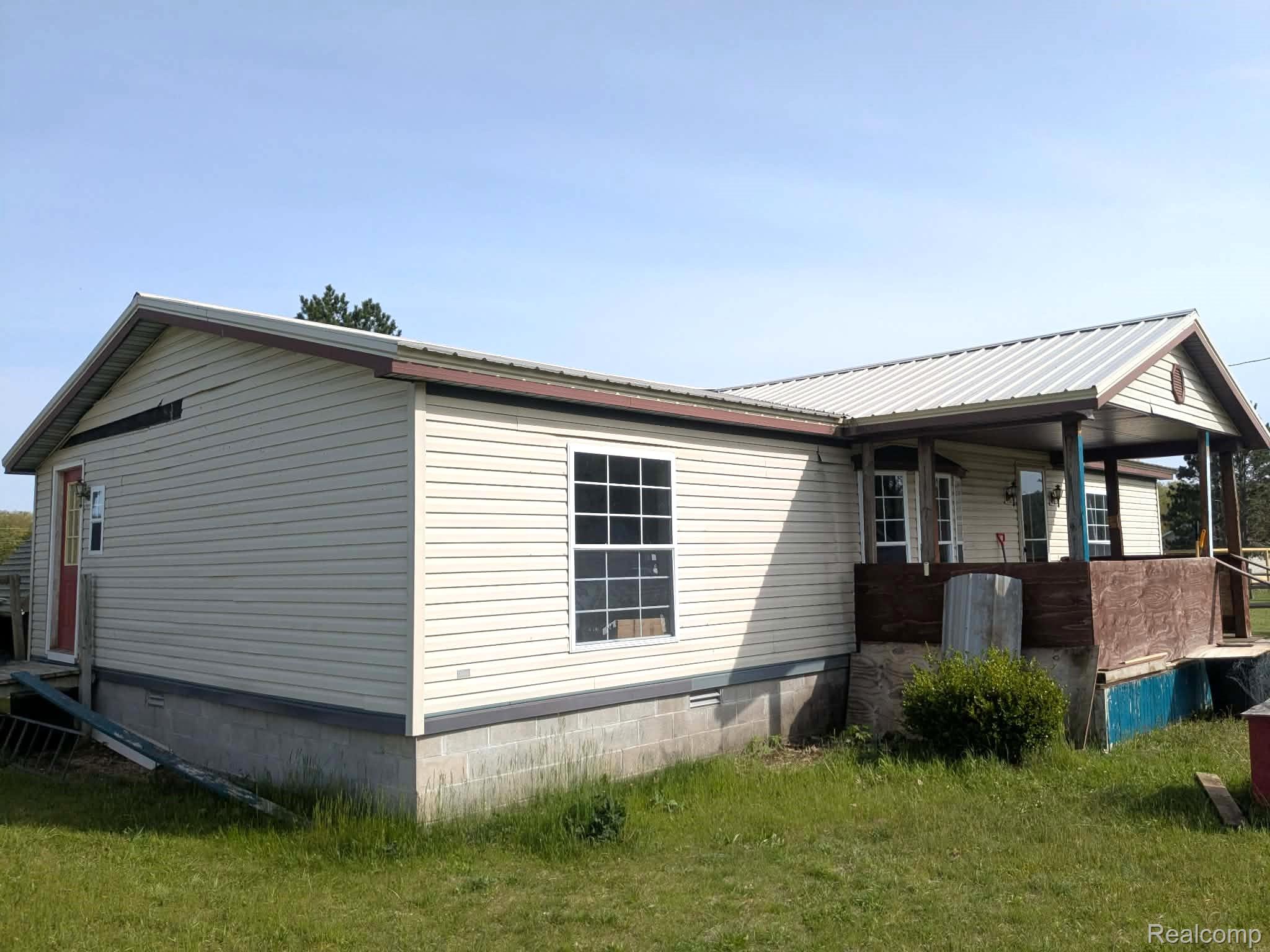 5554 N Sauble Lake Drive Property Photo 7