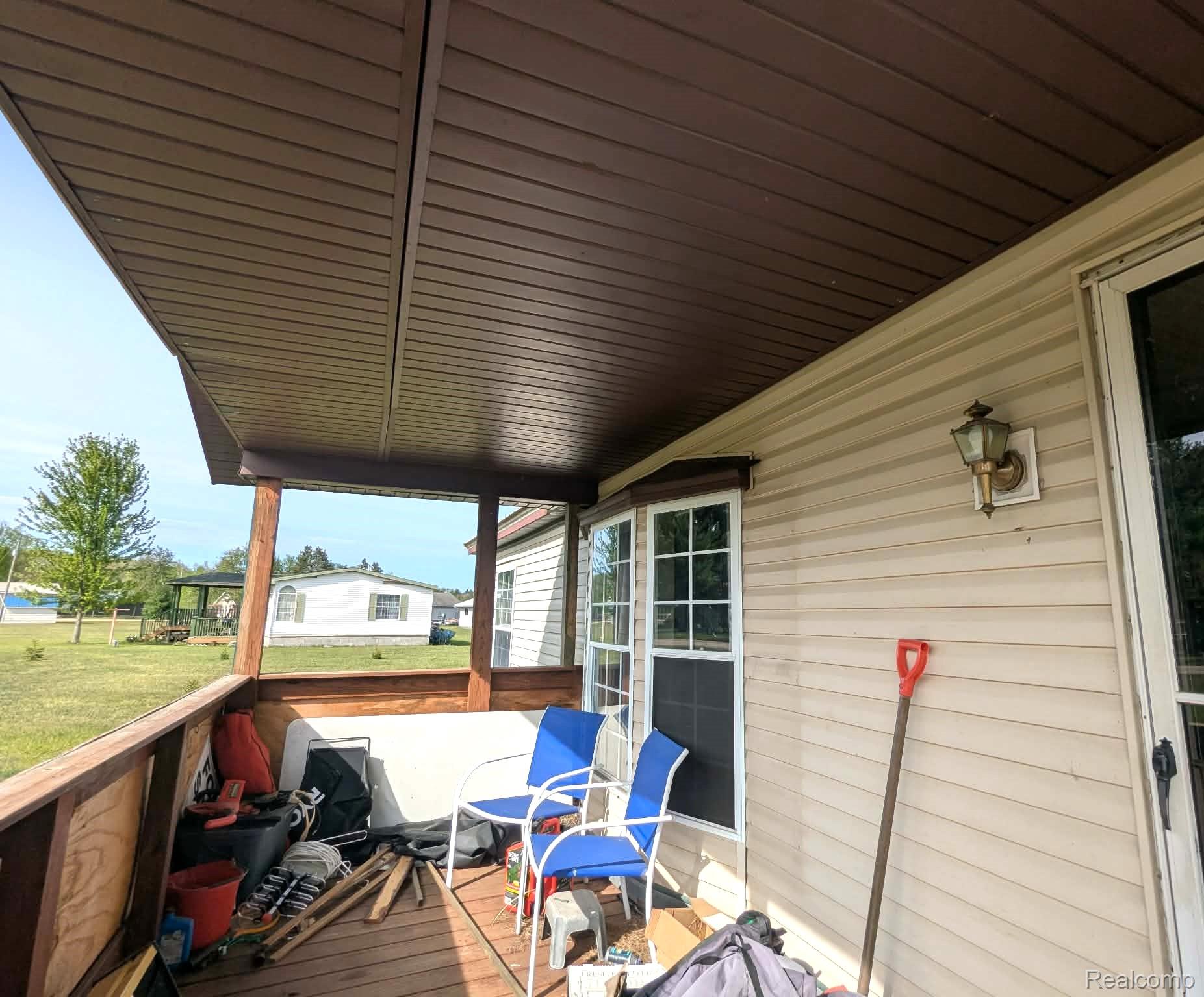 5554 N Sauble Lake Drive Property Photo 9